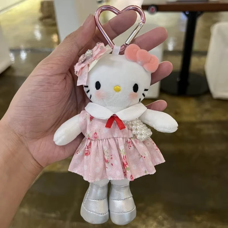 Sanrio Sleutelhanger 16Cm cartoon Y2k Hello Kitty Mode Tas Hanger Vrouwen Hartvormige Gesp Auto Decoratie Verjaardagscadeau kawaii