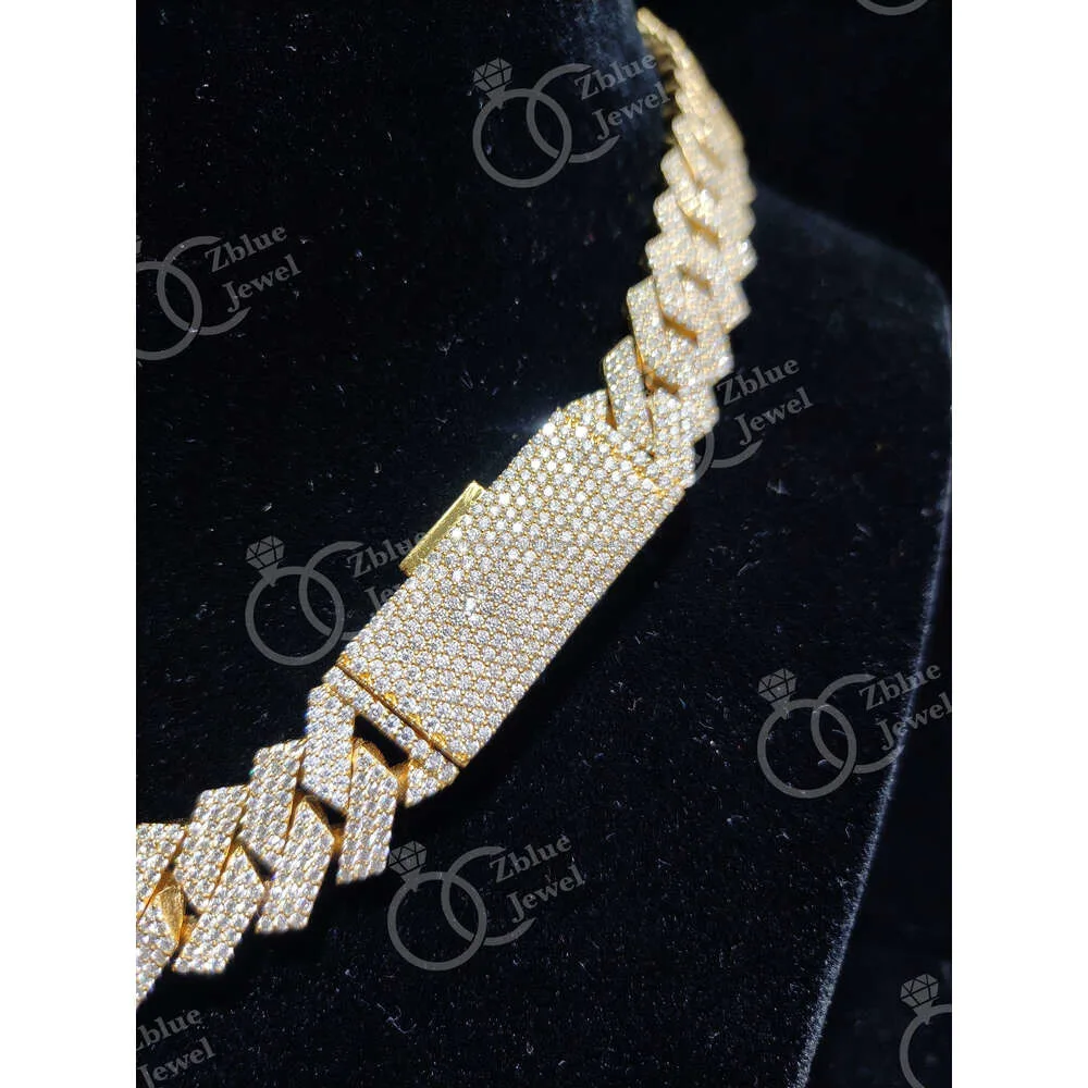 14mm Handmade Customize Popular Iced Out Vvs Clarity Moissanite Diamond Studded Cuban Link Chain for Men Women Birthday Gifts.