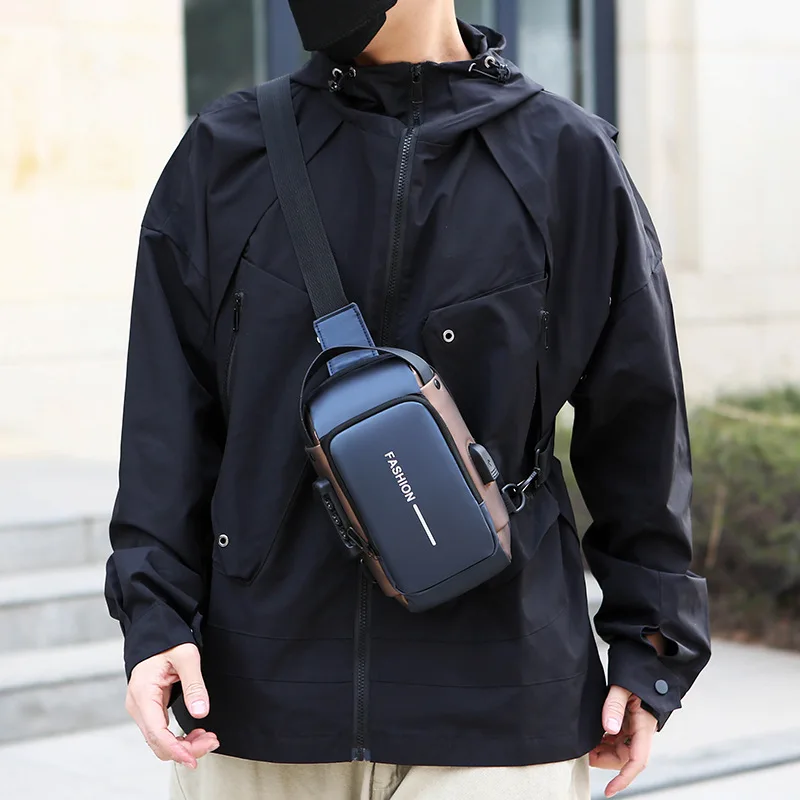 حقيبة صدر بقفل بكلمة مرور مضادة للسرقة للرجال، قماش أكسفورد متين، حزام كتف قابل للتعديل، نمط كروس مع قفل آمن