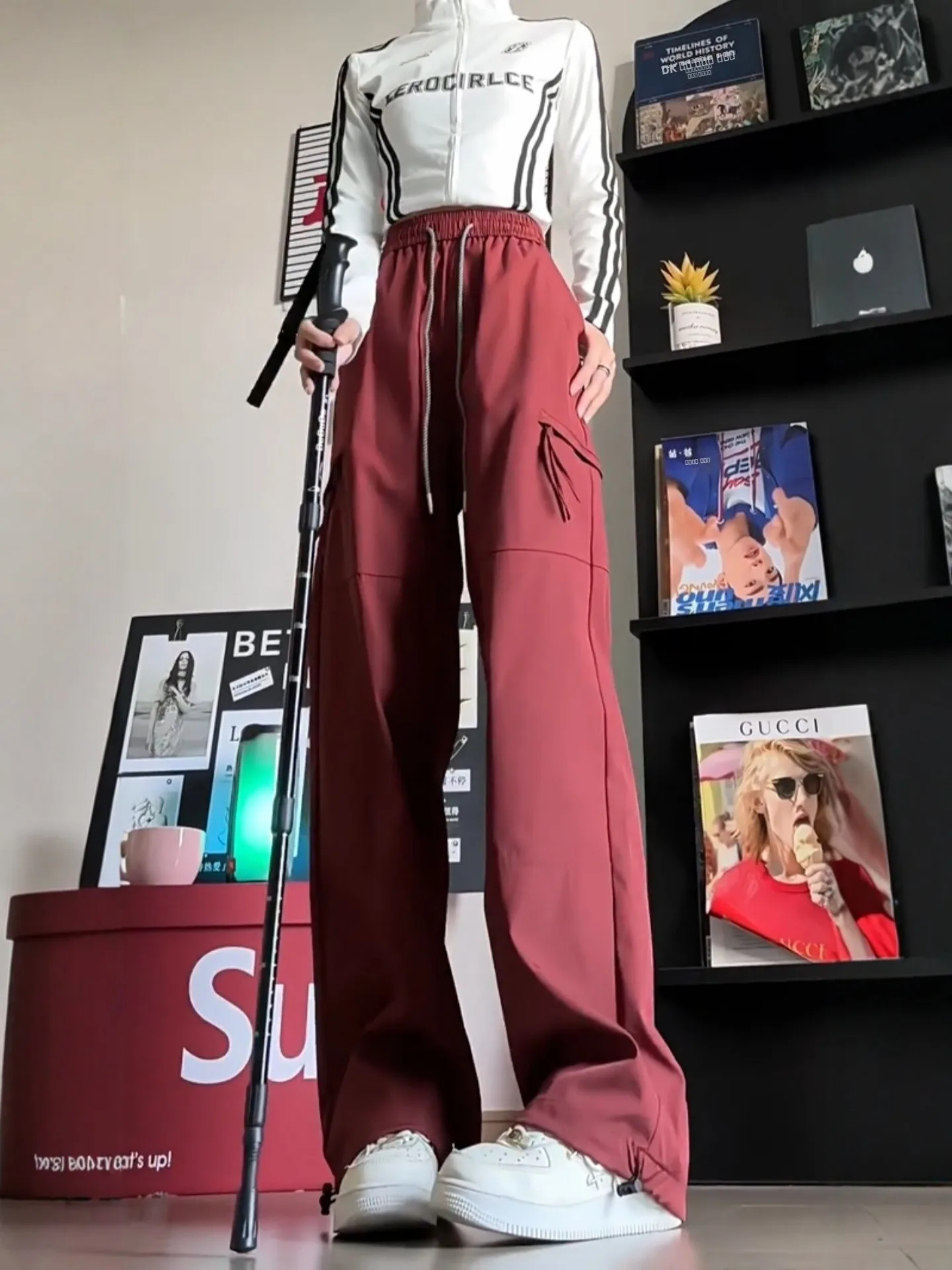 

American Sle Tee-Proof Workwear Trousers for Men And Women in Red Wine Color Suitable for Autumn Outdoor Climbing And Hiking