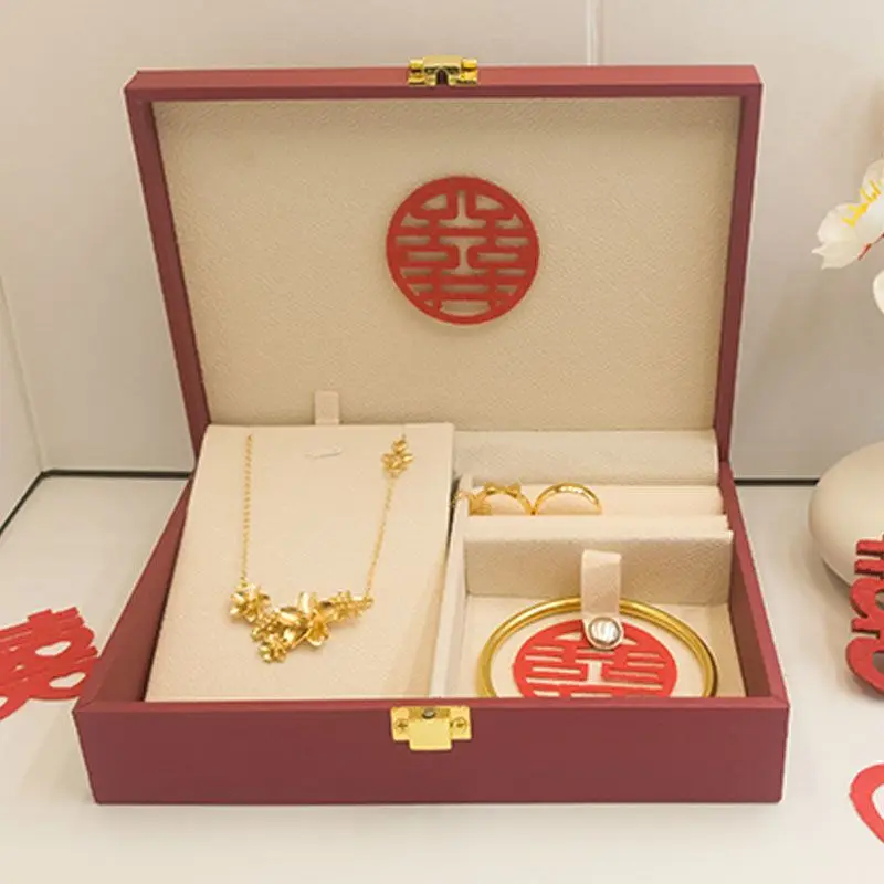 Imitation Three Gold Engagement Five Piece Jewelry Set for Runaway Princess Theme Photo Display Props and Fashion Accessories