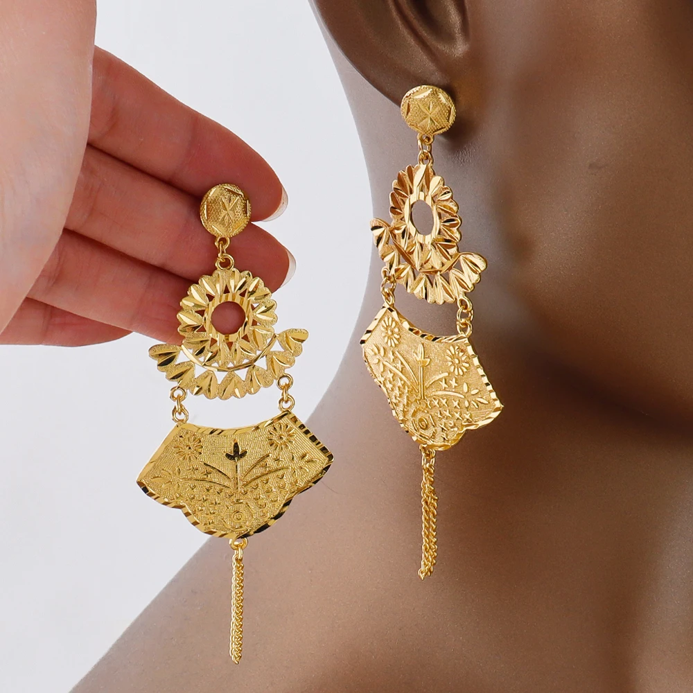 18K Vergoldete Große Ohrringe Dubai Luxus-Ohrringe für Frauen mit Quasten-Hohlanhänger Bankett Hochzeit Indischer Trendschmuck – Detail 4