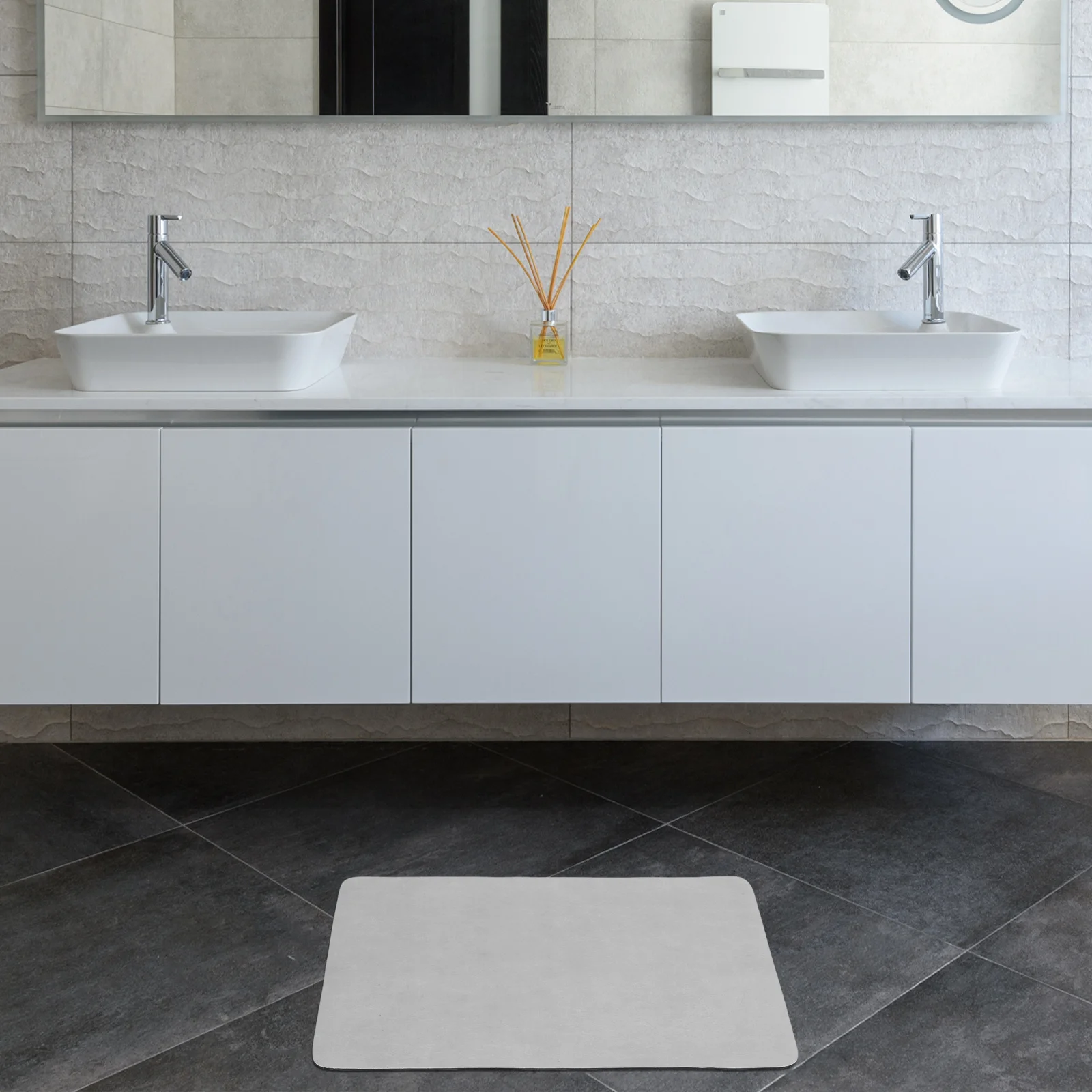 

Nonslip Bathroom Mat Solid Dry Water Absorbing Soft Floor Mat Comfortable Bath Rug Non Slip Floor Mats