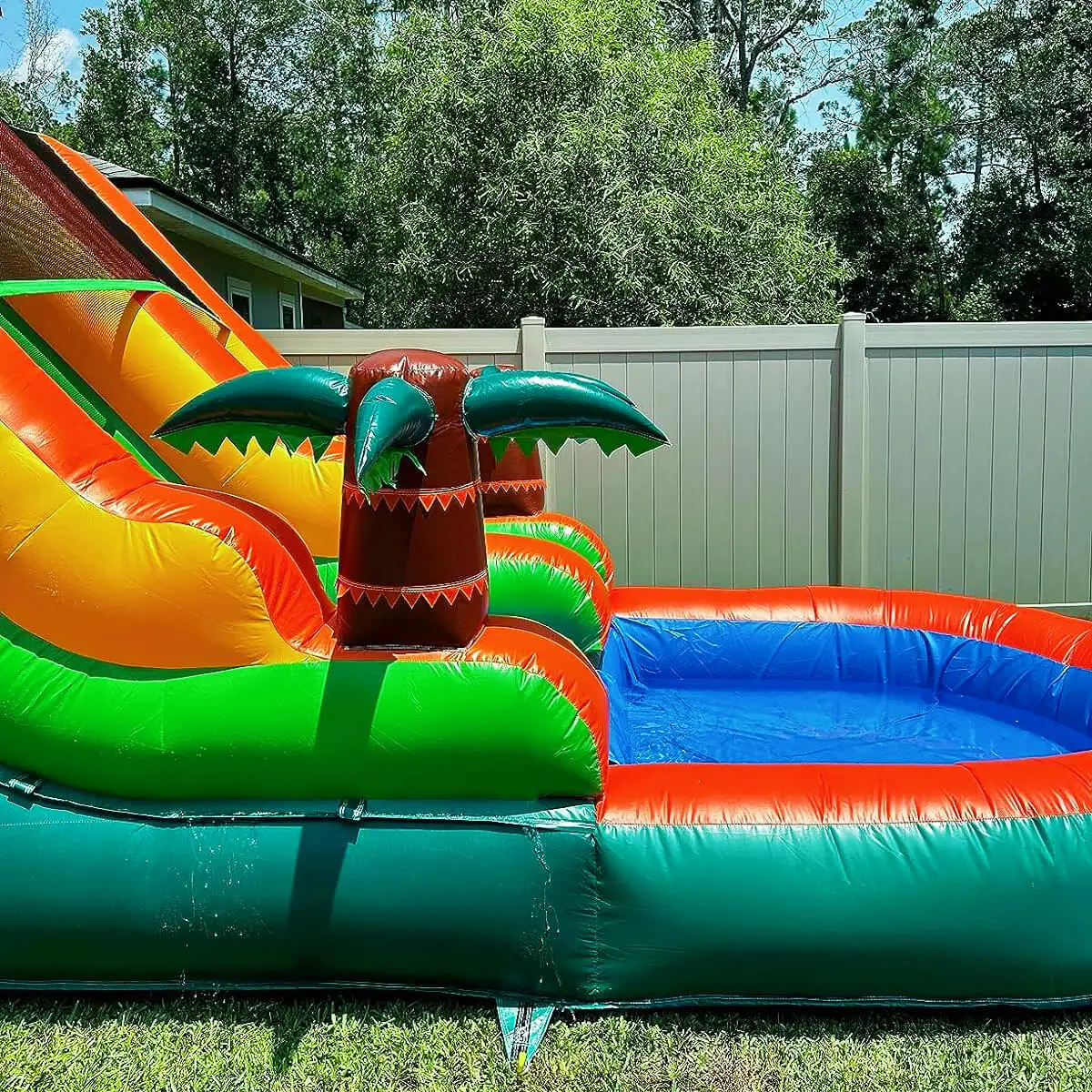 Piscina gonfiabile Gonfiabile estiva all'aperto Rimbalzo d'aria Divertimento in acqua Attrezzatura da gioco Acqua gonfiabile Palla a bolle a doppio scivolo
