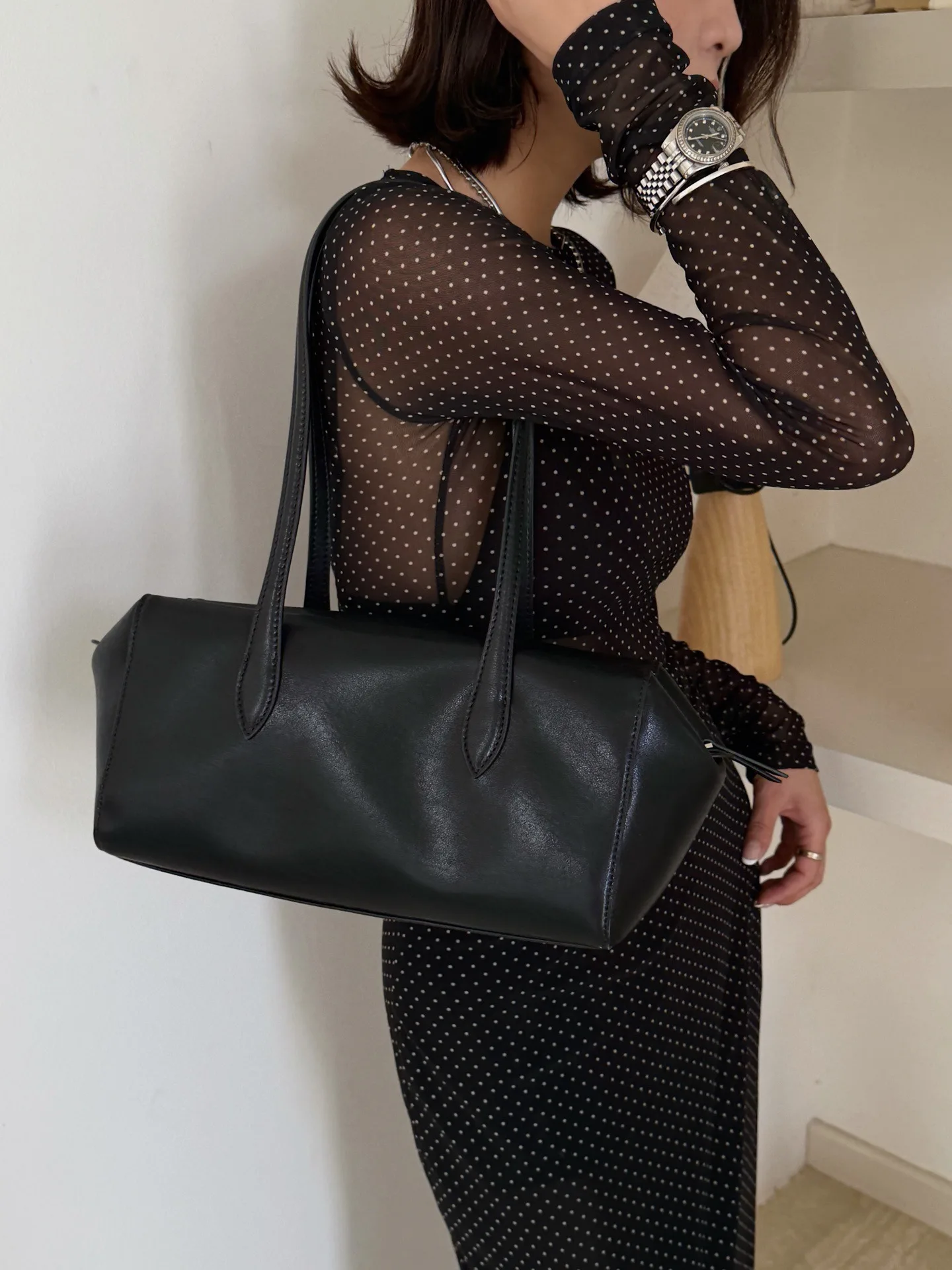 

2026 New Luxury Genuine Cowhide Boston Shoulder Bag, Simple Design Large Capacity Bowling Underarm Purse for Women Urban Style