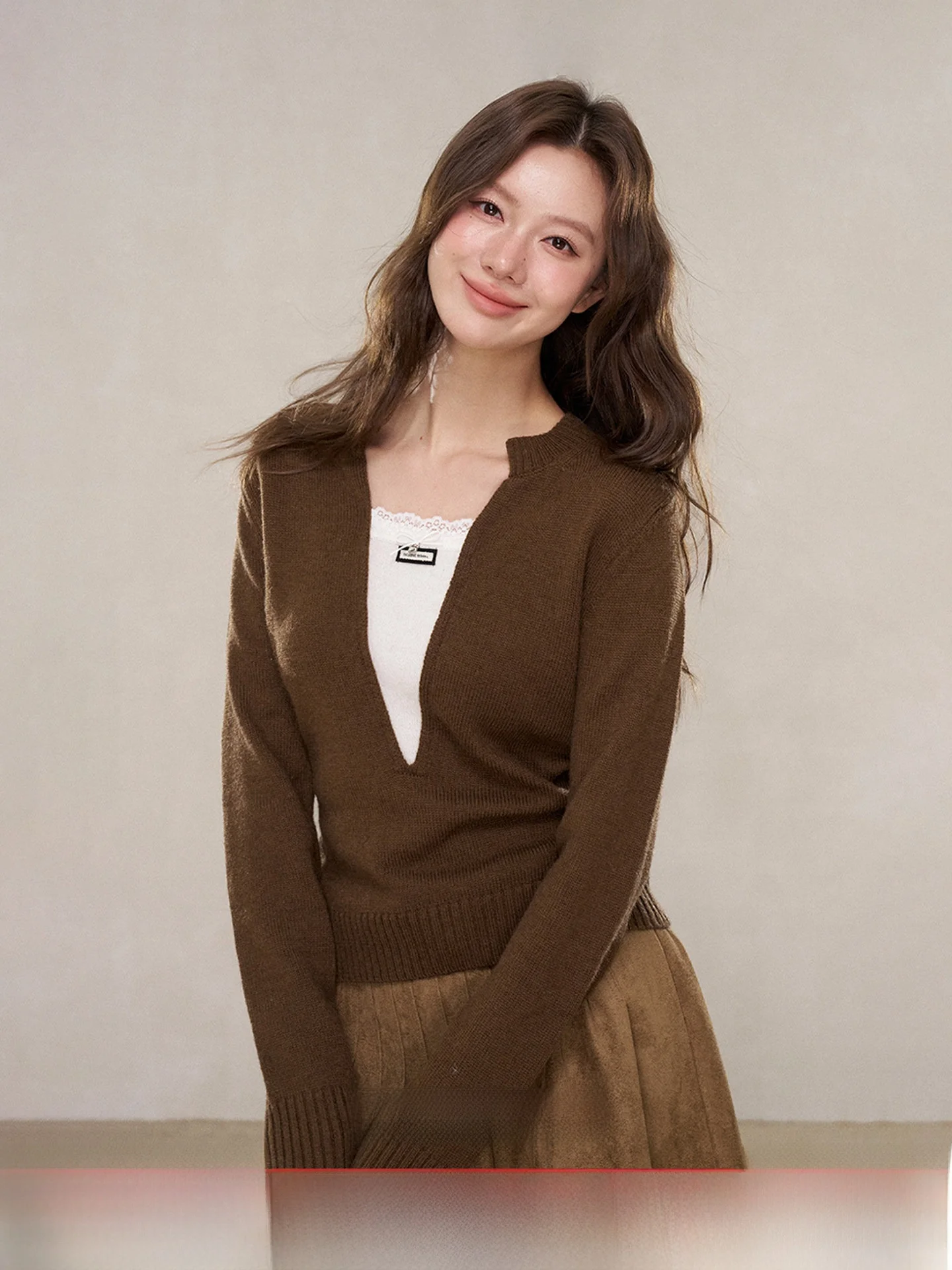 

Модный объемный вязаный свитер кофейного цвета оверсайз для женщин, имитация двухслойного топа, для повседневной носки, зимняя новинка