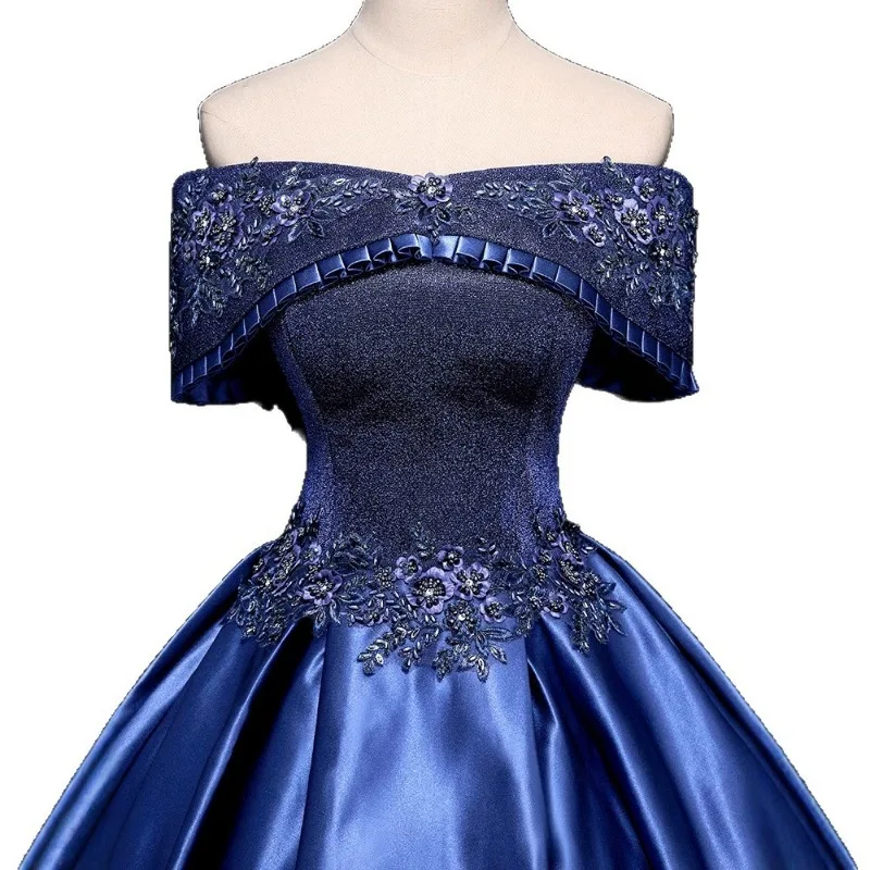 Abito monospalla da donna per l'estate 2026 Esame d'arte vocale Abito da performance solista Gonna lunga a sbuffo per spettacoli di riunioni annuali in raso