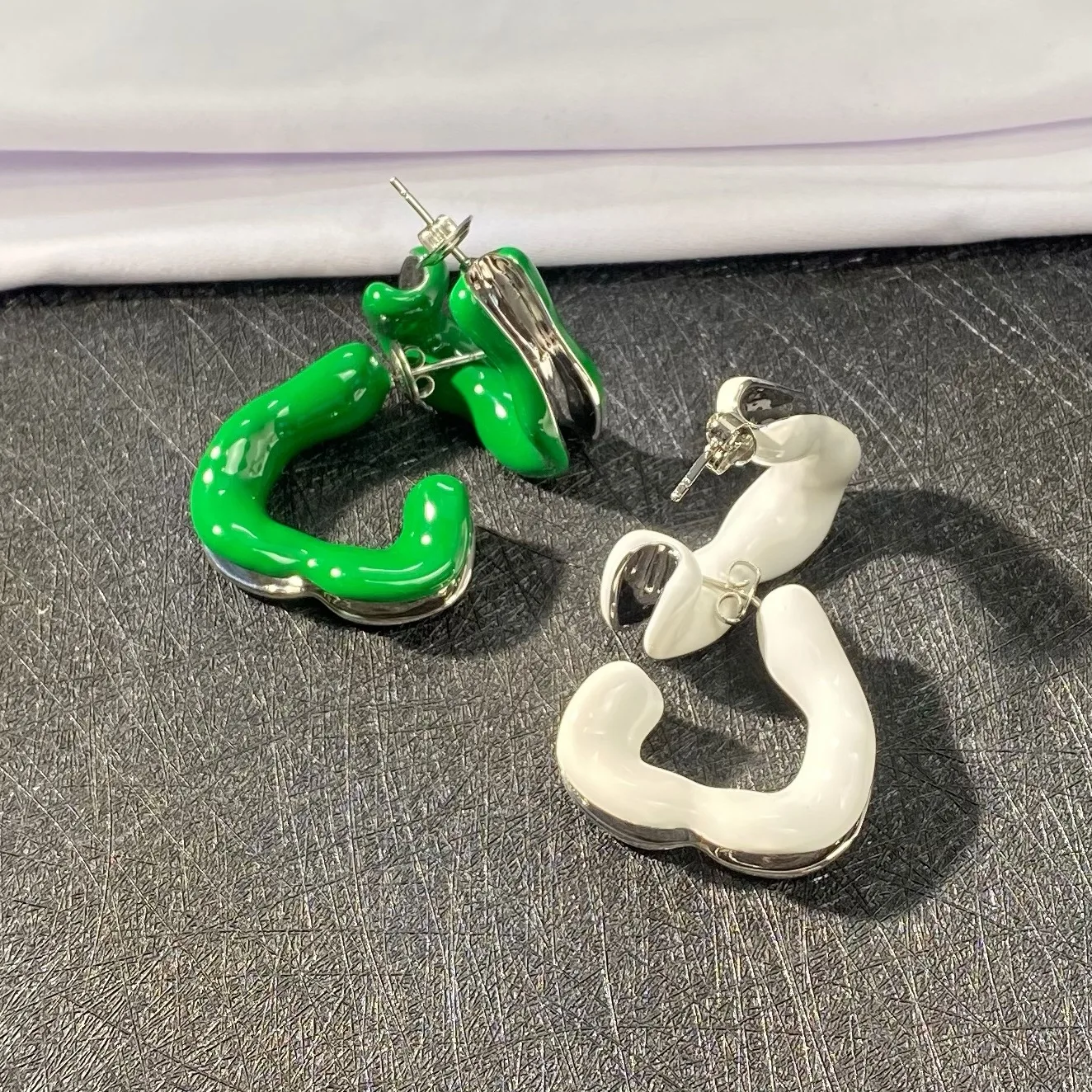 Brass Green White Enamel Irregular Triangle Hoop Earrings Women Jewelry Punk Designer Club Cocktail  Party Boho Japan Korean