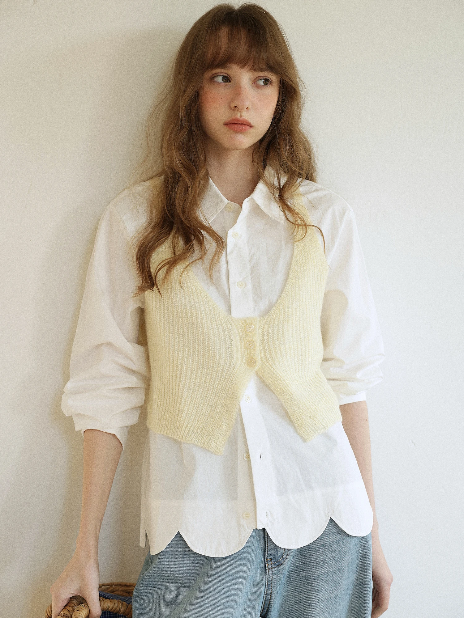 

Весенняя свободная рубашка в клетку для пляжа, с кружевным подолом, однотонная, двухцветная, простой дизайн, дышащий хлопок, женский топ