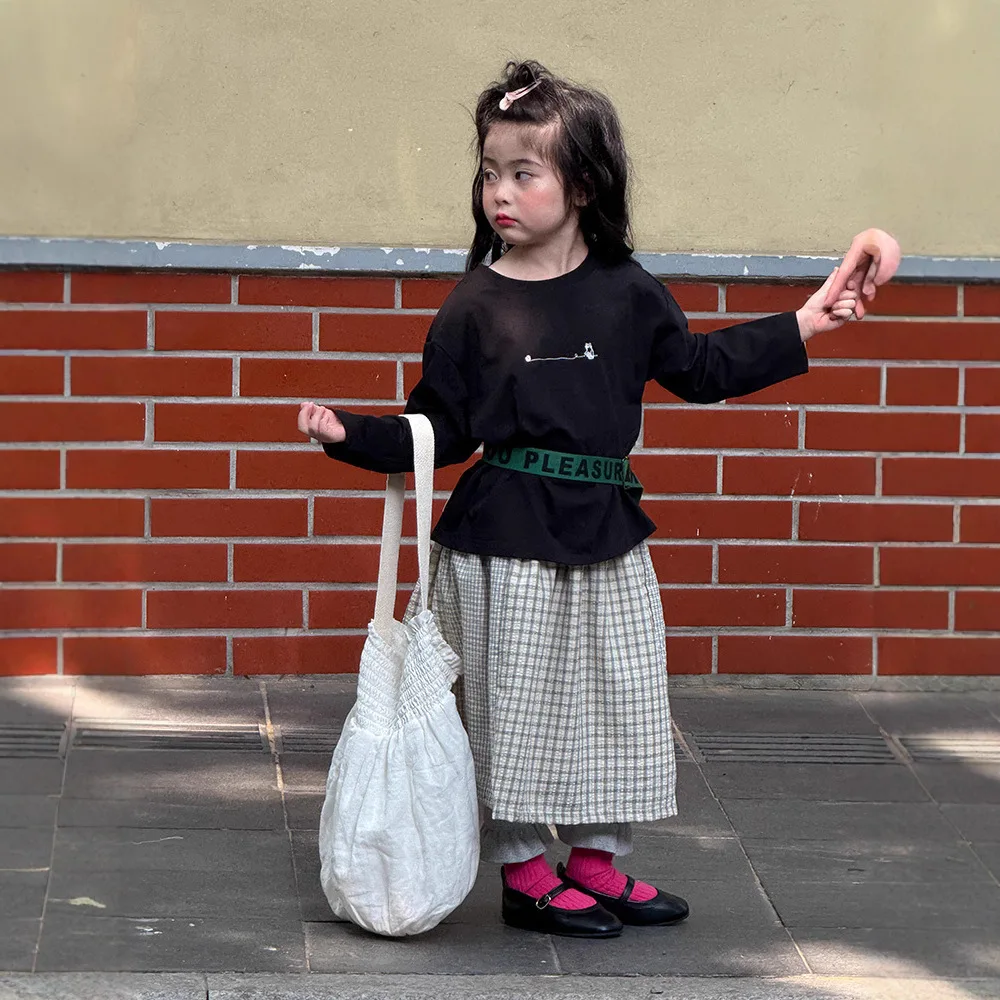 

2025 Autumn New Girls' Cat Embroidered T-Shirt Long Sleeve Cute Children's Clothing