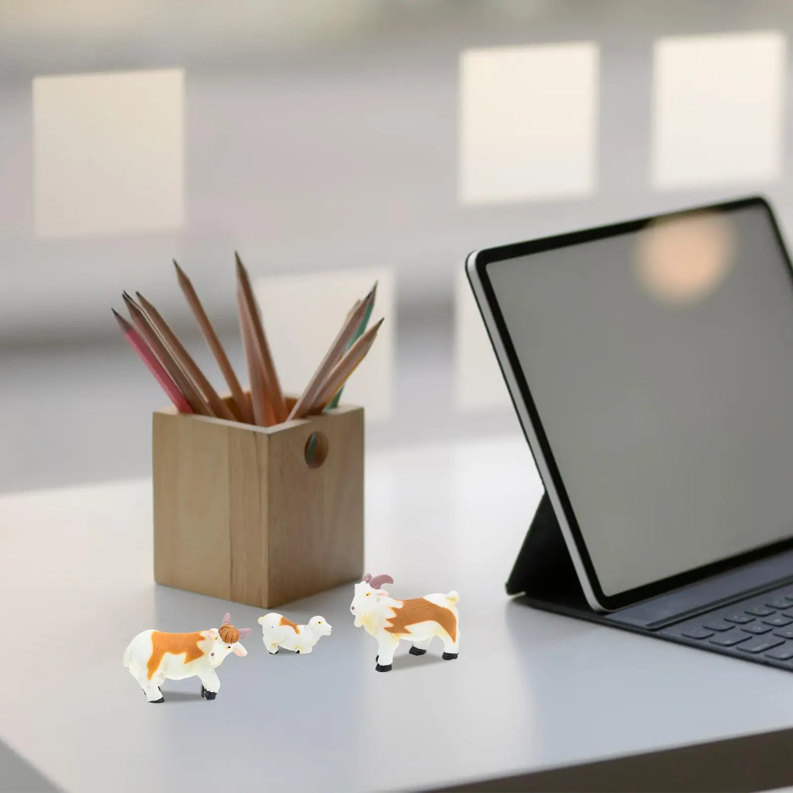 3 pezzi figurine da tavolo decorazioni in resina decorazioni per cartoni animati per mini giardino da tavolo figurine di pecora torta di una casa