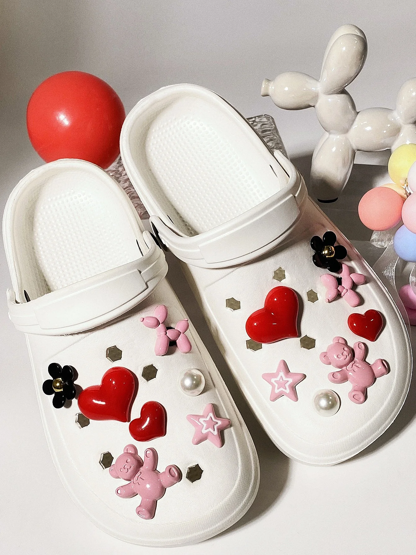 

14 pcs Crocodile Shoe Accessories (Red Heart, Pink Bear, Black Flower, Pink Balloon Dog) Shoe Accessories - easy to install deta