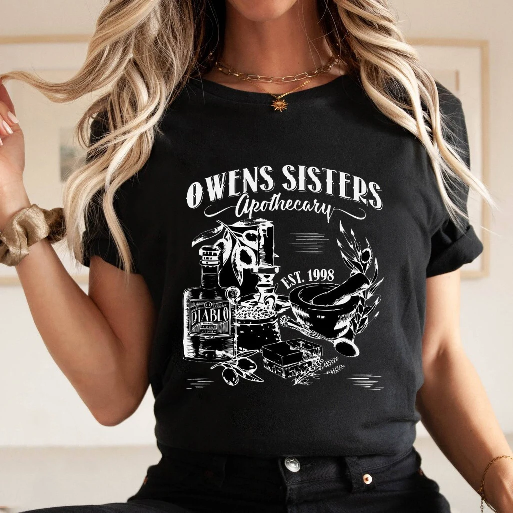 Tequila Owens Sisters Apothecary Est 1998 Vintage Halloween Style Horror Graphic Women\'s T-Shirt Cartoon Funny Soft Summer Short