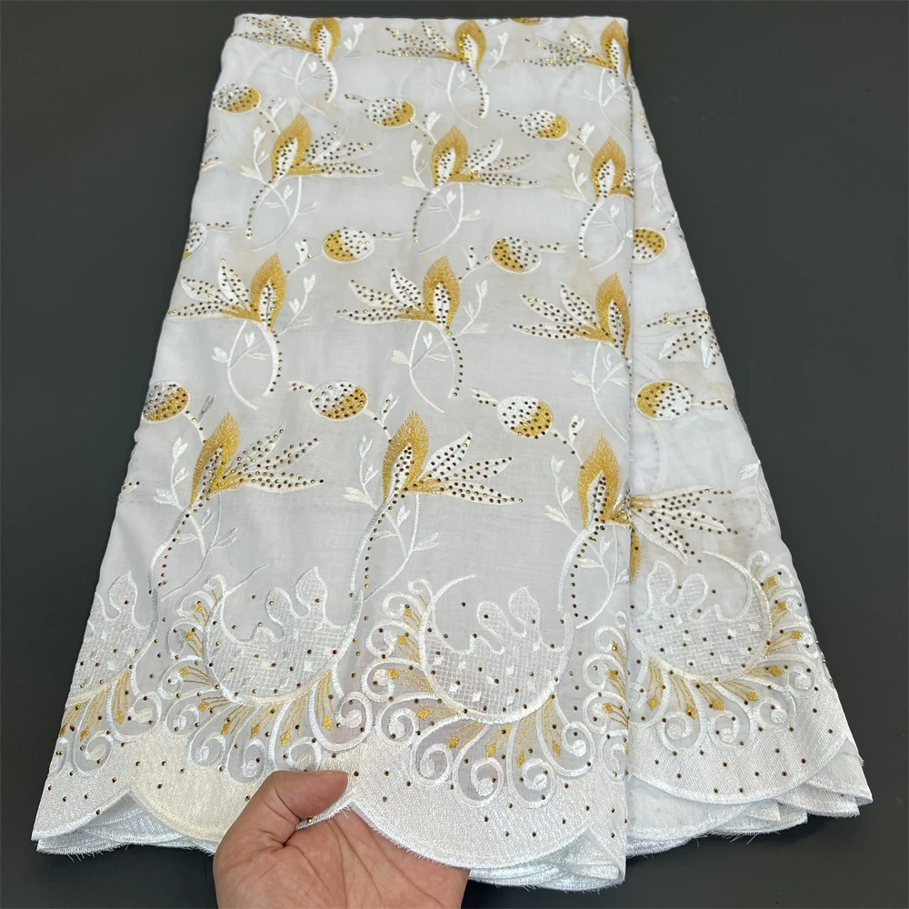 2024 Latest Dry lace embroidery African 100% cotton fabrics White and gold Hot Selling Swiss voile lace for Wedding Party hz1319