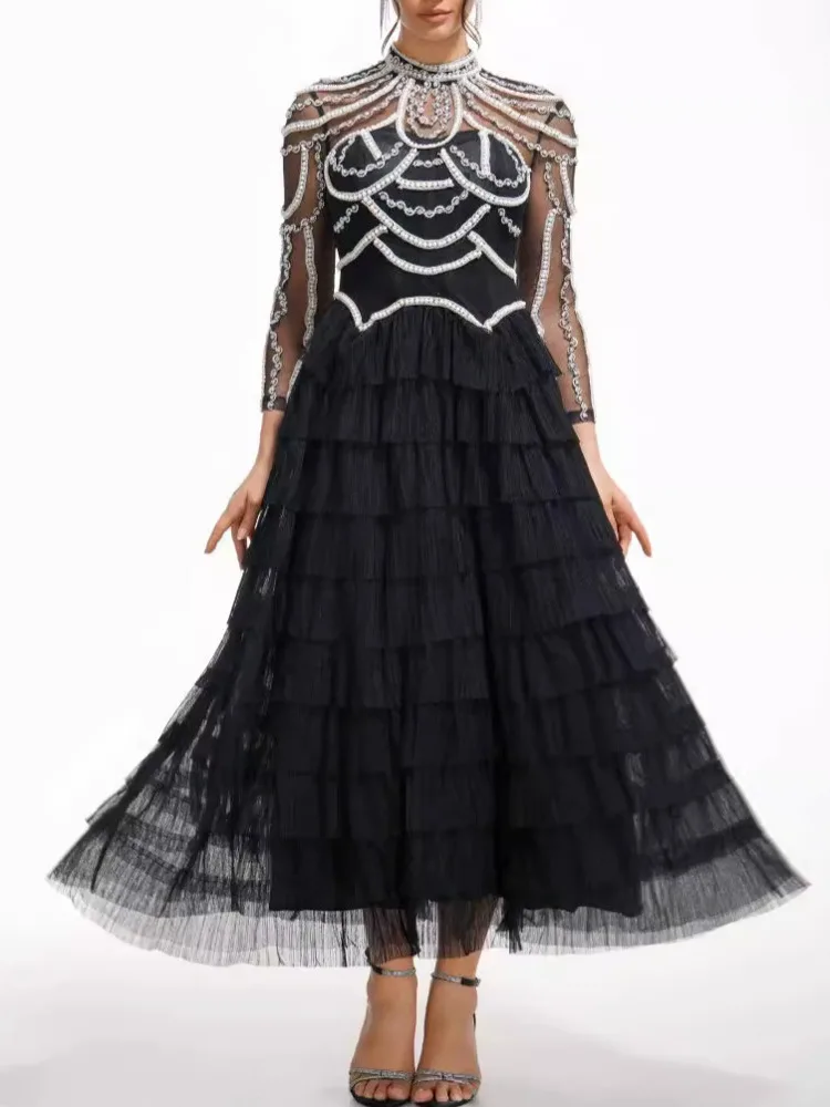 QMQA Fashion Women\'s Solid Beaded Design Dresses Round Neck High Waist Long Sleeve Elegant Dress Female Spring 2024 New 1A120