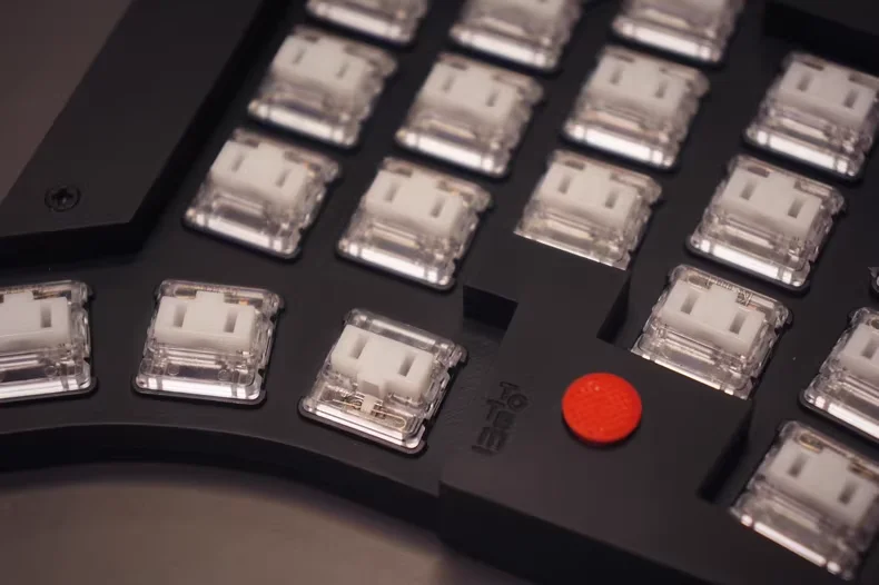 Trackpoint TOTEM Split Keyboard Ergonomi 38key Kabel Single-Mode Hotswap Kit Kustom Profil Rendah Kailh Choc V1 Mendukung QMK-VIAL