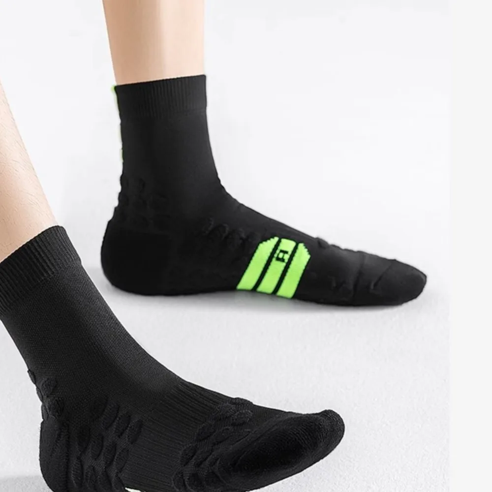 

2025 Fashion Sock Crew Dress Sports Athletic Badminton Men Professional Marathon Run Basketball Thickened Towel Bottom B1W21