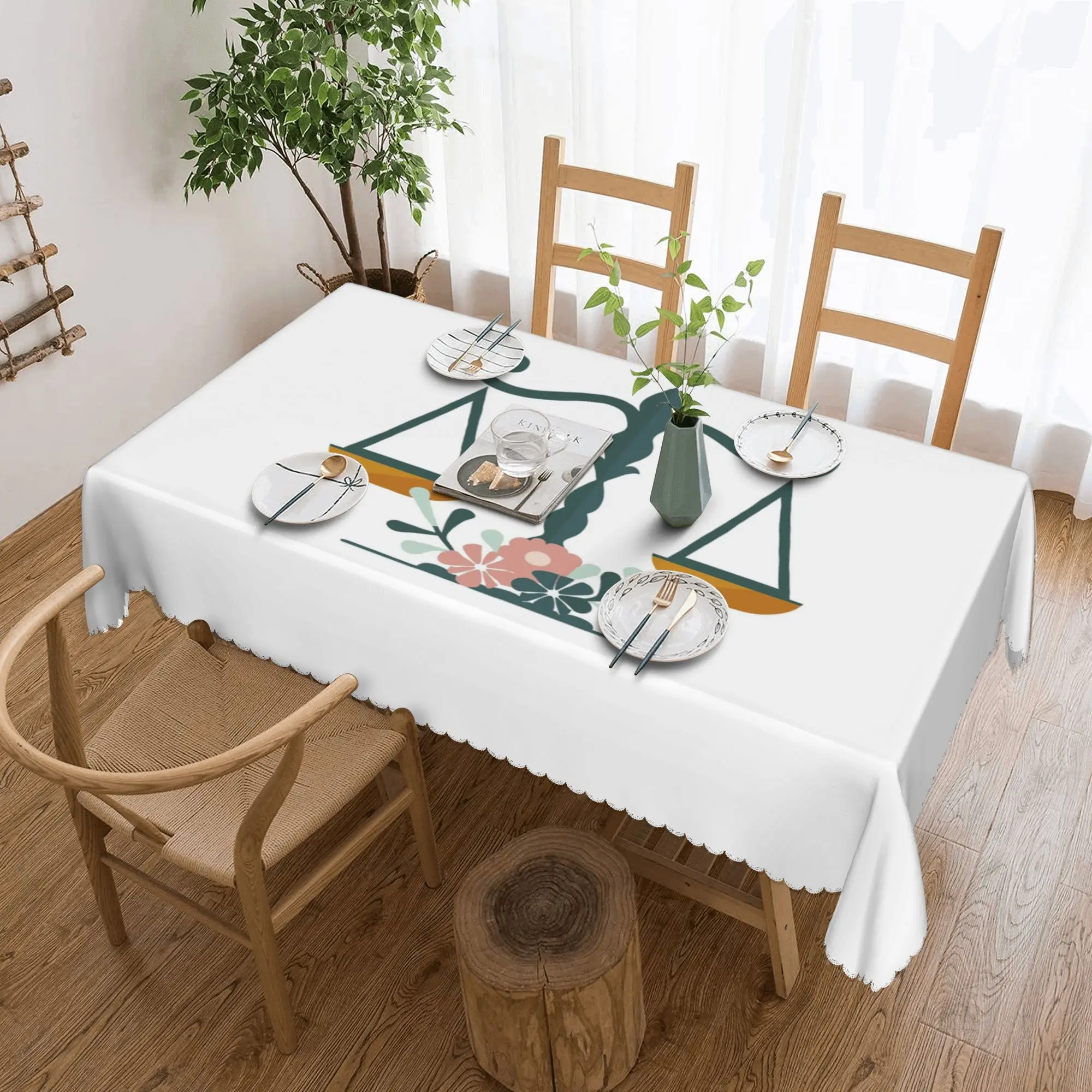 Nappe rectangulaire imperméable avec logo de la balance de la justice dorée pour avocats, événements juridiques et repas