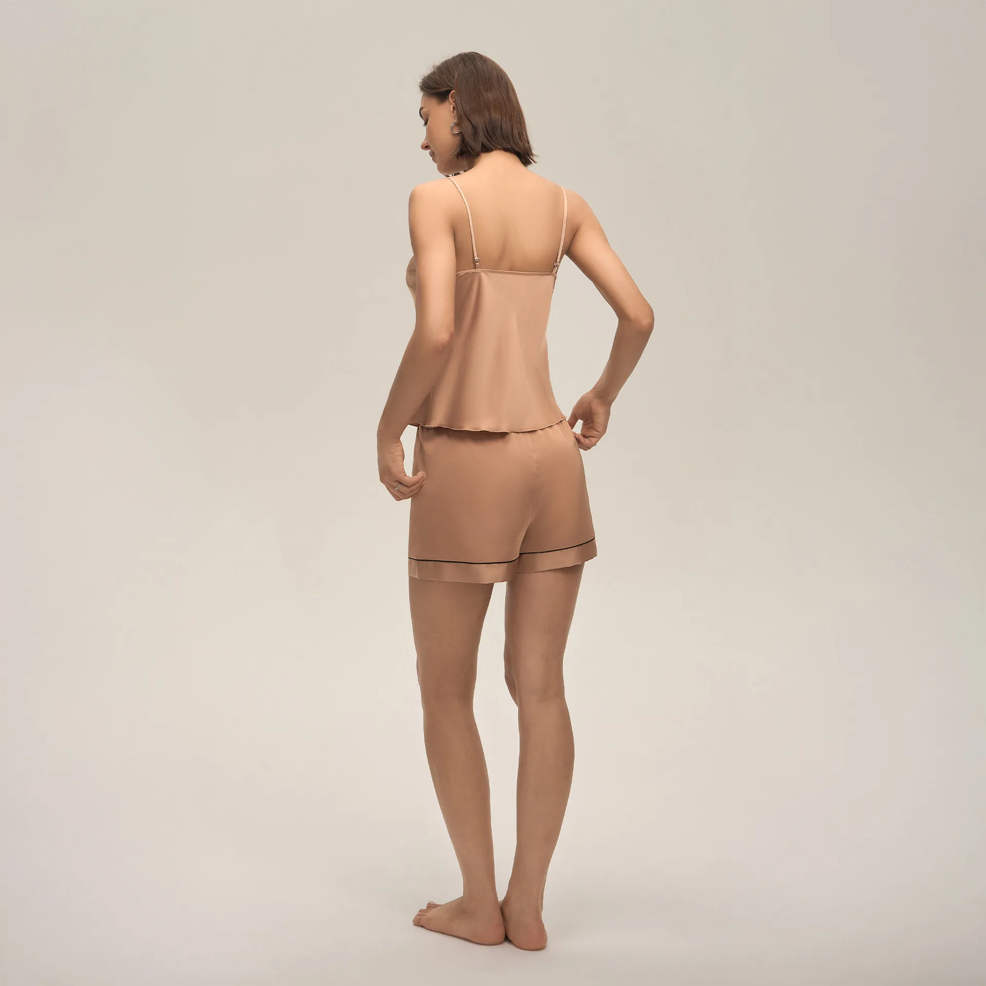 Rock Your Spring - Summer with Ladies' Cross - Border Sling Back Short - سروال كاجوال ملابس نوم وملابس نوم مكونة من قطعتين #4