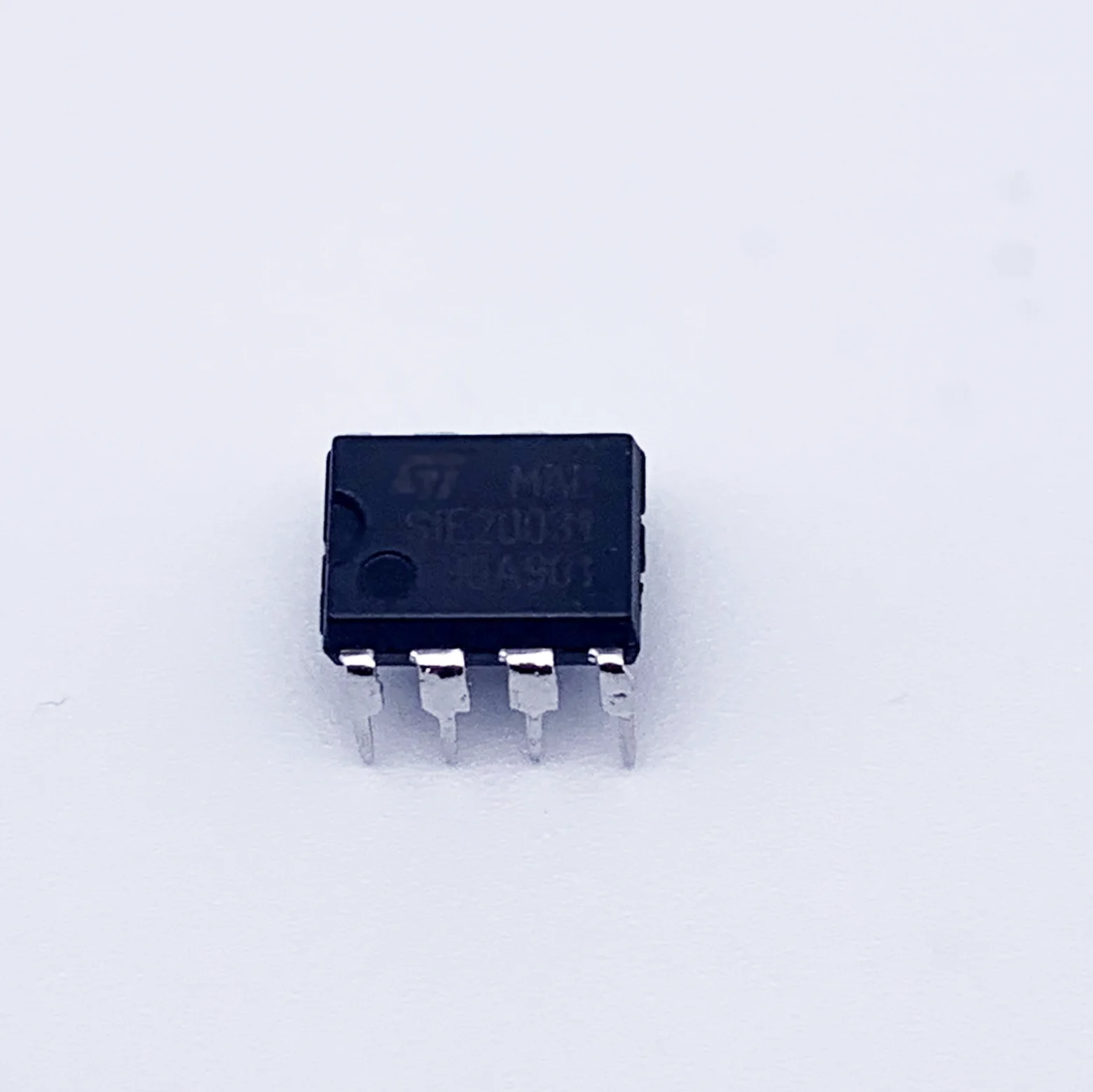 1PCS PHIL SIE20034 SIE20031 DIP8 SMD16 NEW 100% Quality Assurance