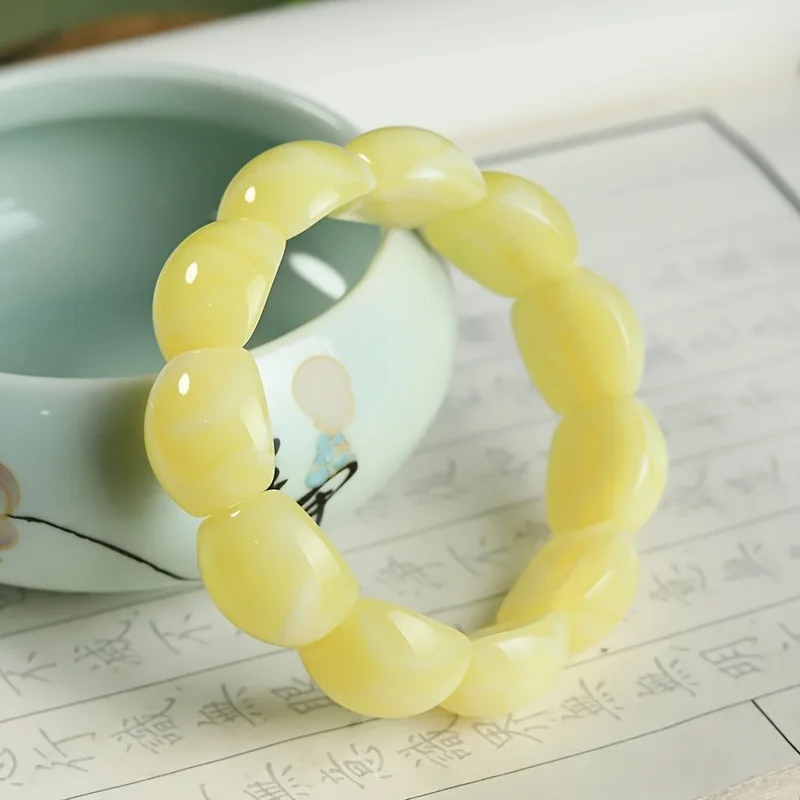 

Beeswax Resin Bracelet, Elegant Hand Bracelet for Men and Women, Simple for Daily Wear
