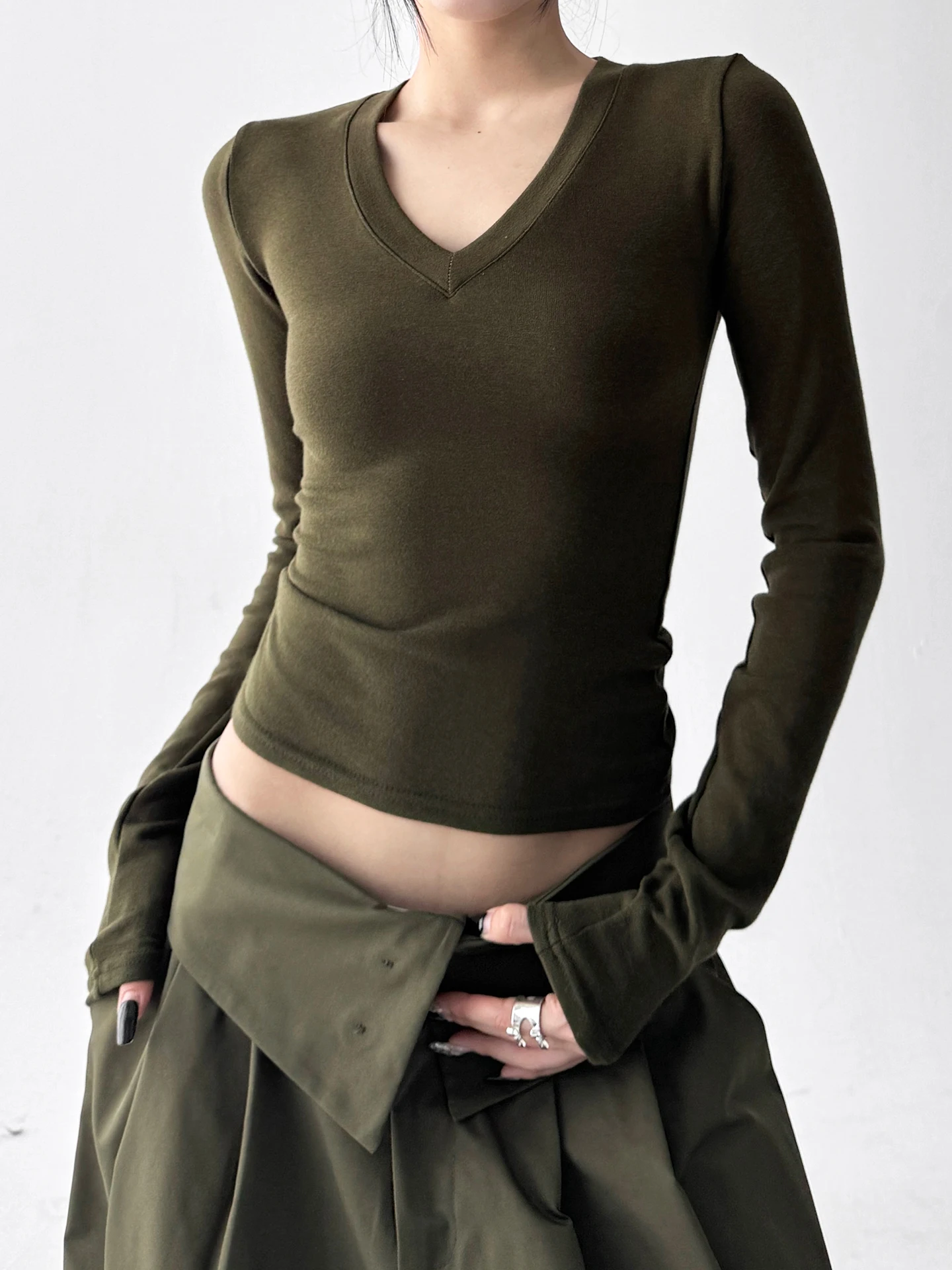 Slim Fit V-Ne Base irt Women's Autumn Winter New Sexy Body ape Long Sve T-irt Pure Desire Inner Wear Casual Top