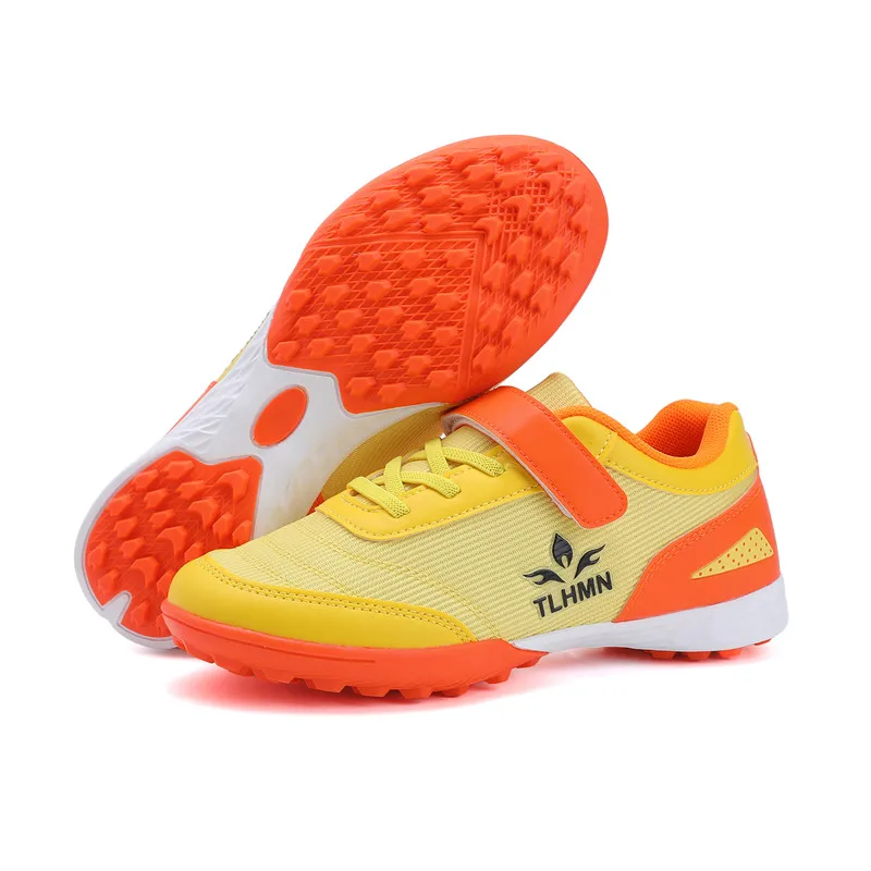 

Trendy Football Sneakers Children Indoor Turf Soccer Shoes Kids Trainers Breathable Mesh Futsal Sports Shoes Size 30-39 Sneakers
