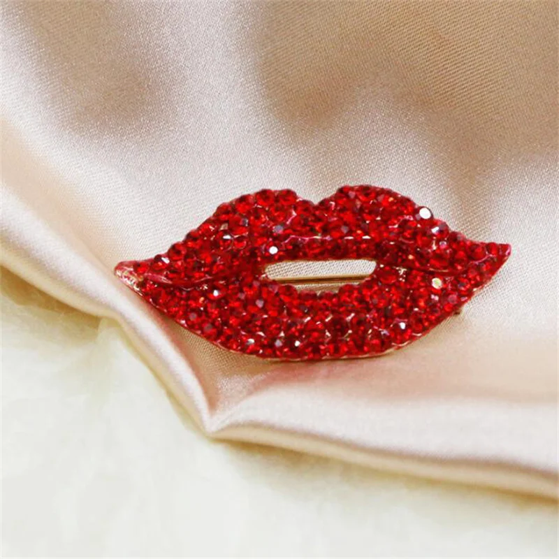 Fashion Sexy Lady Red Lips Brooches For Women Girls Creative Shining Luxury Diamond Mouth Brooch Pins Wedding Accessories Gifts