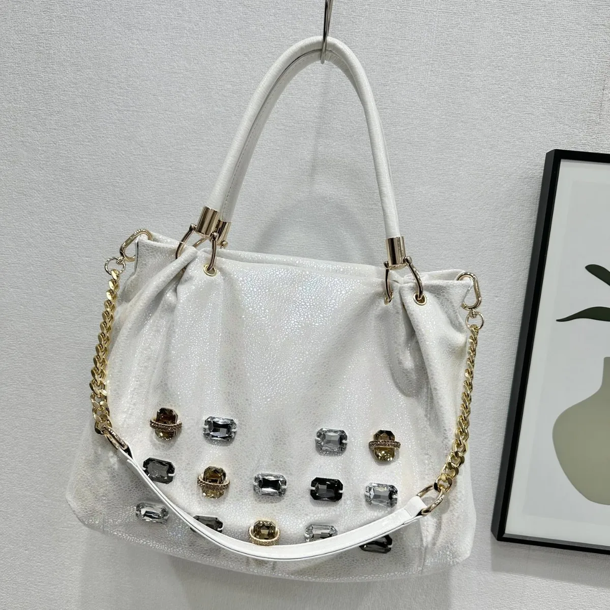 Women Sparkle Rhinestone Decor Bucket Handbag Shiny  Drawstring Shoulder Bag Fashion Chain Crossbody Messenger Purse