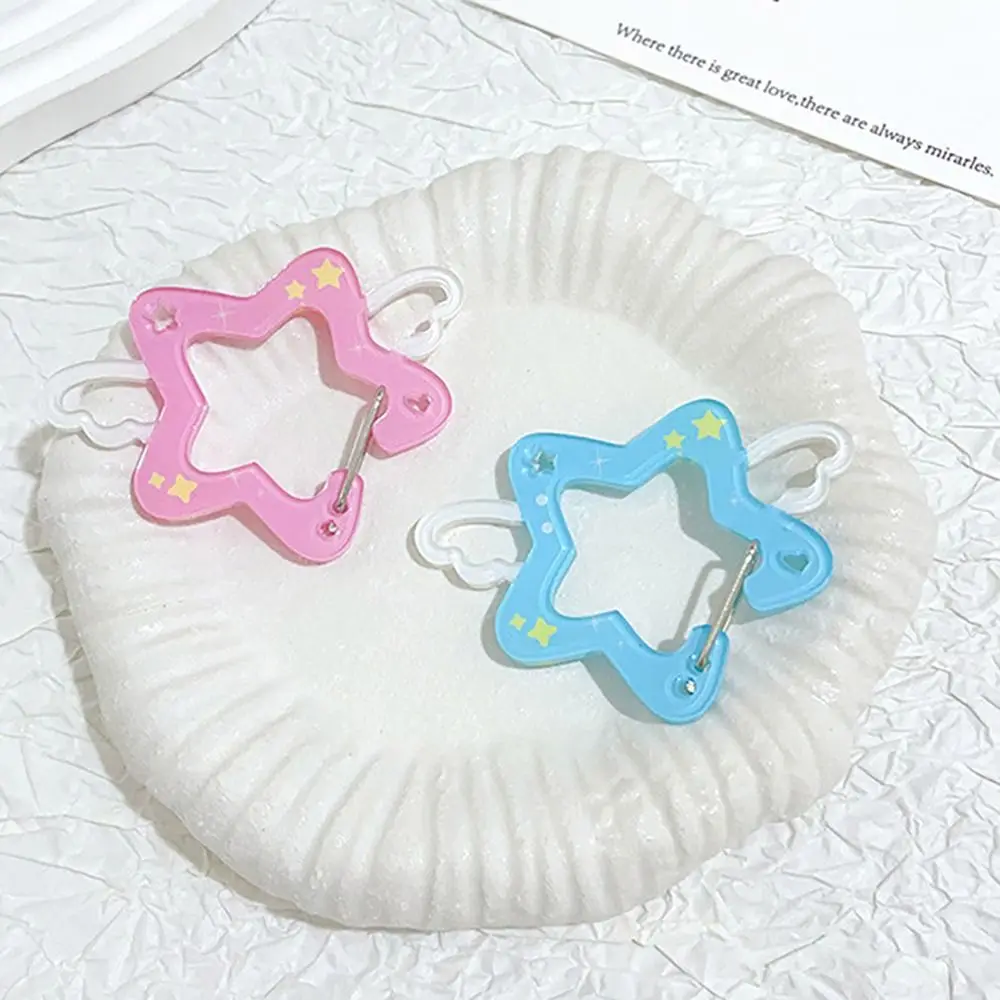 

Climbing Hook Acrylic Cartoon Carabiner Star with Wing Piggy Cute Mountaineering Buckle Cat Snowman Blueberry Cake Keychain