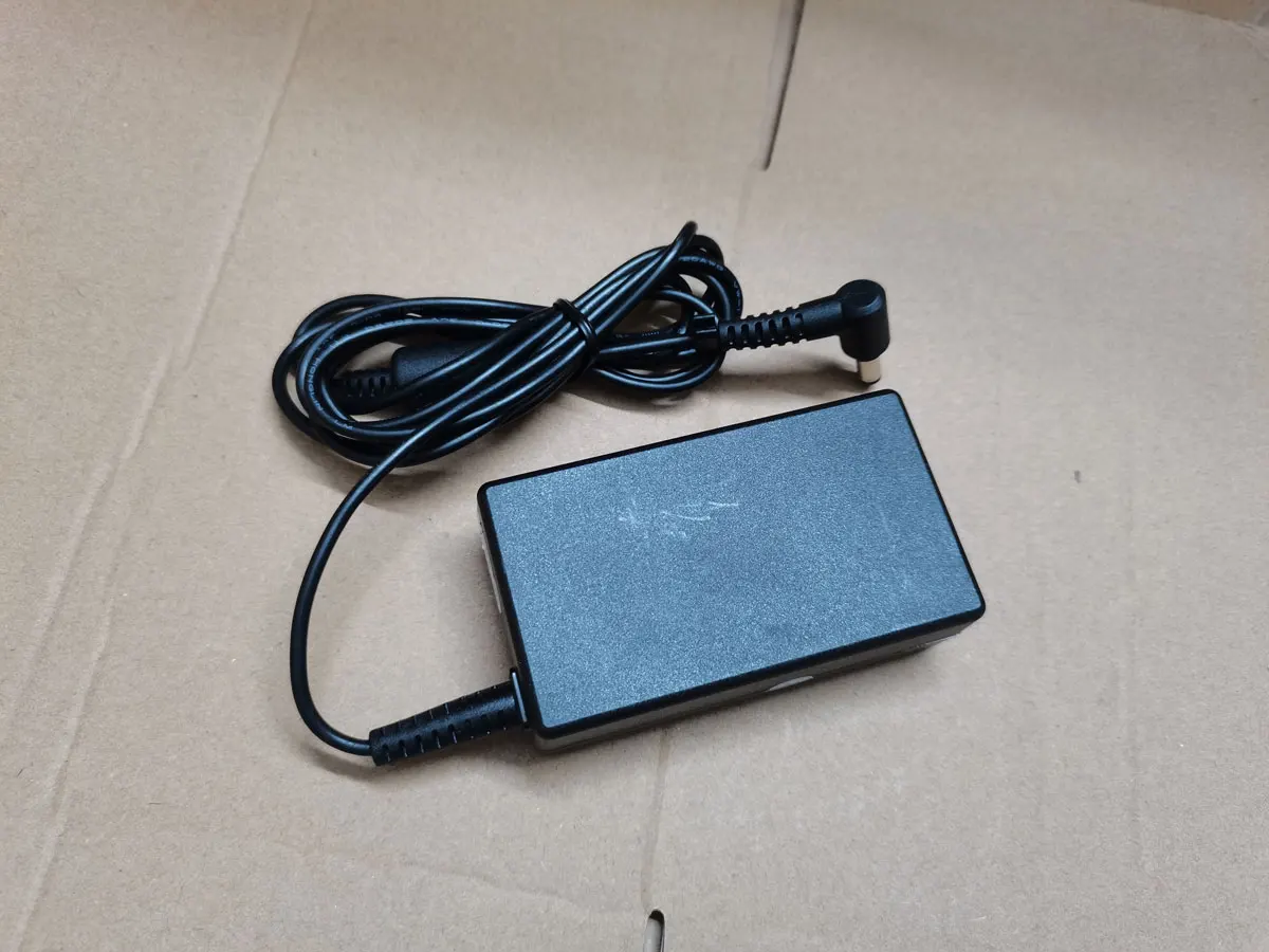 OEM Slim Chicony 65W 19V 3.42A A18-065N3A 5.5*2.5mm AC Adapter for Gigabyte GB-BXi5H-4200 PC Laptop Original Puryuan