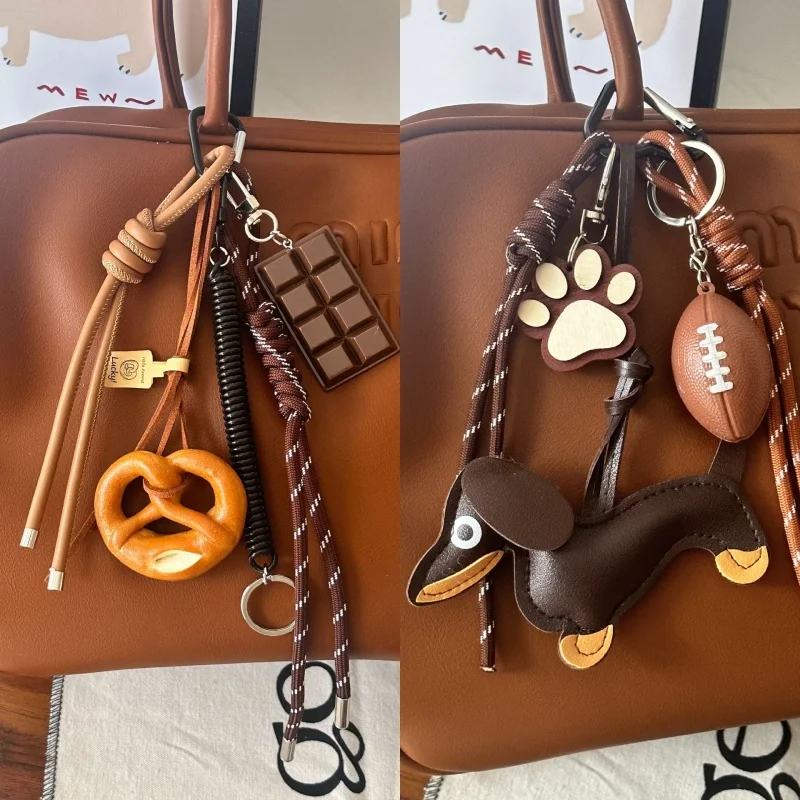 ニッチバッグぶら下げ人格野球車のキーホルダー織編組ロープバッグペンダント女性の携帯電話装飾アクセサリー新