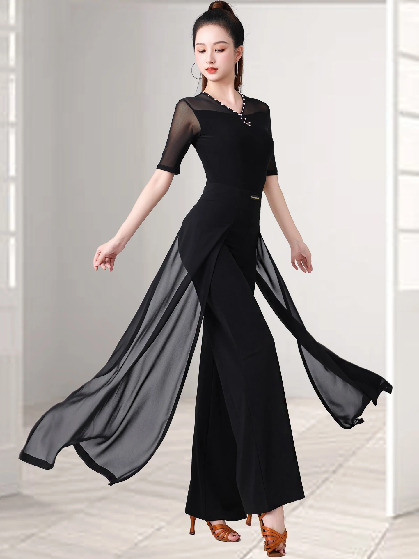 

2025 Women Latin Dance Costumes Practice Pants High Waist Mesh Patchwork Flowing Pants Chacha Tango Samba Dance Wear DQL11263