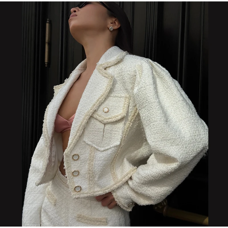 Traje de calle alta de otoño para mujer, abrigo corto de Tweed, pantalones cortos de pierna ancha, conjuntos de mujer, chaqueta con botones de manga larga abombada, pantalones cortos rectos superiores