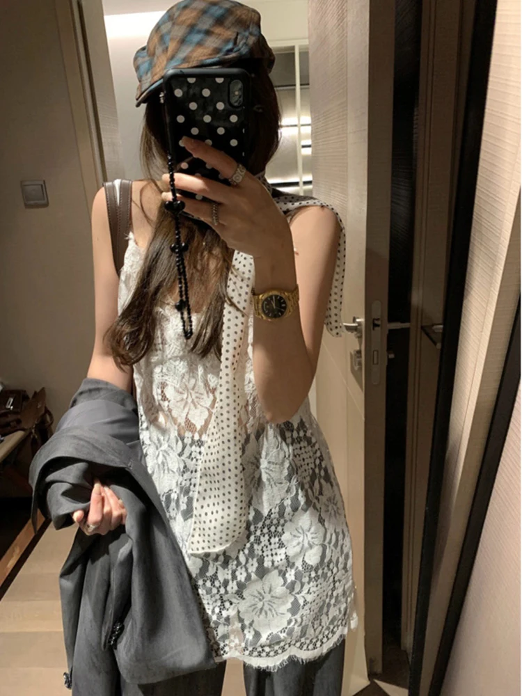 Sexy losse V-Ne damestanktop met kanten rand uitgeholde binnenkleding bovenkleding wit bloemenborduurwerk pendelen sle lente