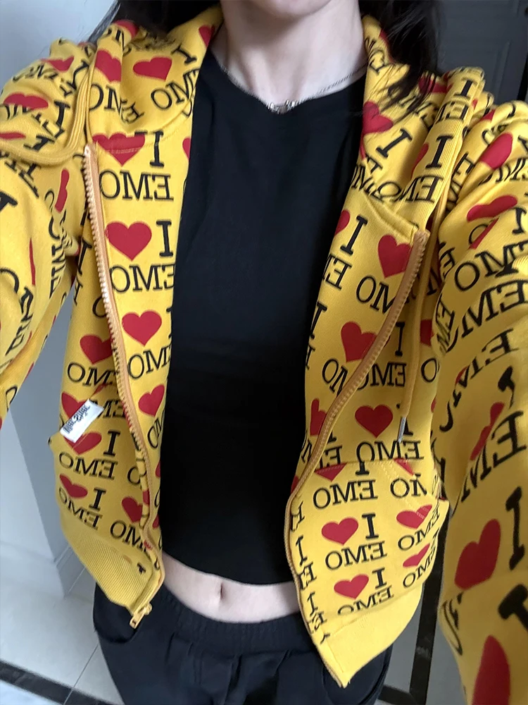 Suda con Capucha y Estampado de Corazón Amarillo, Manga Corta y Larga, Estilo Nuevo de Otoño Invierno para Mujer, Cárdiga...