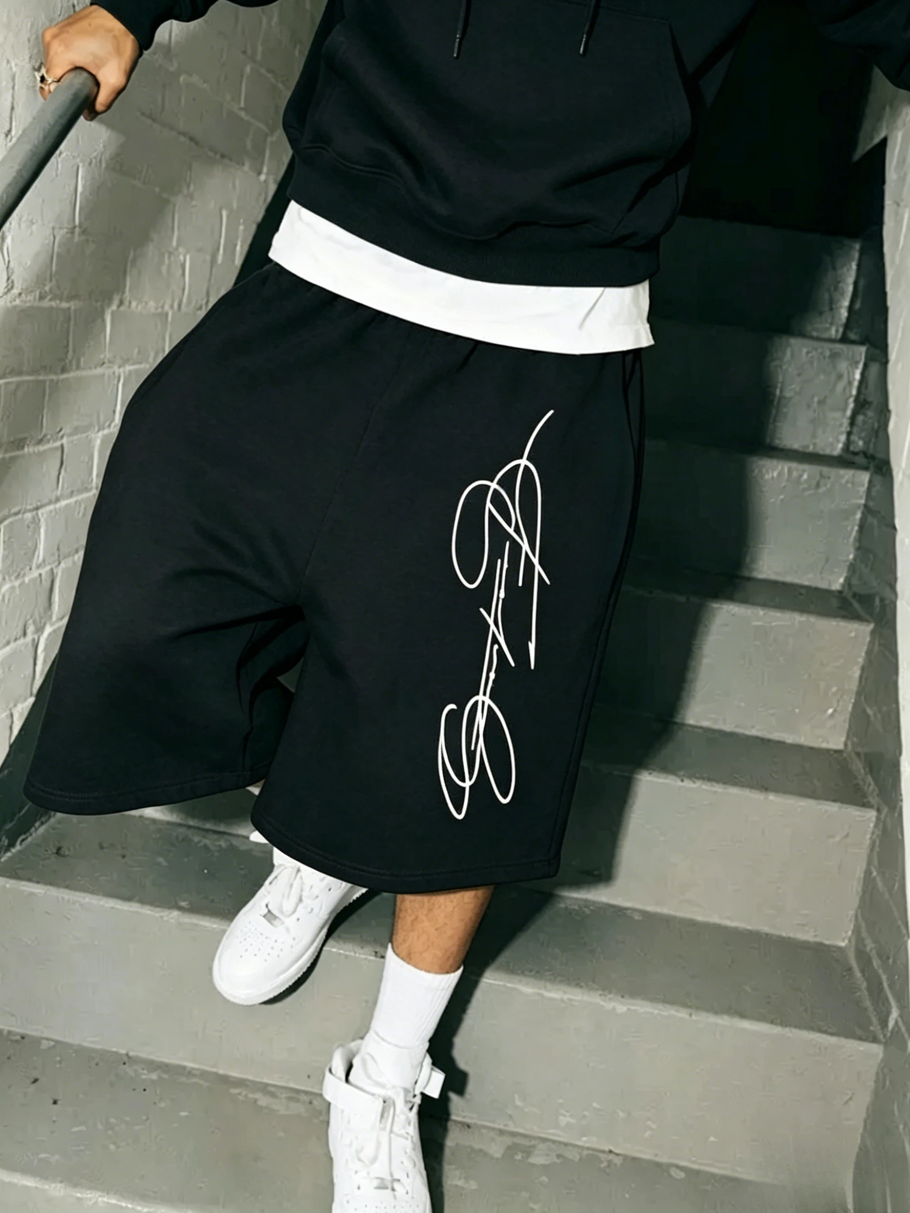 Men's Casual Bermuda Shorts, Shorts Elastic Waist Shorts with Pockets Retro Streetwear Style Very Suitable for Casual Occasions