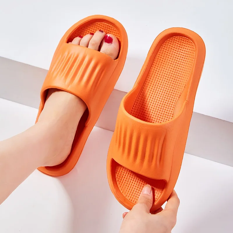 

Soft Bottom Slippers for Women Home Bathroom Home Bath Non-slip Couple Summer Sandals for Men Summer Wear Comfortable