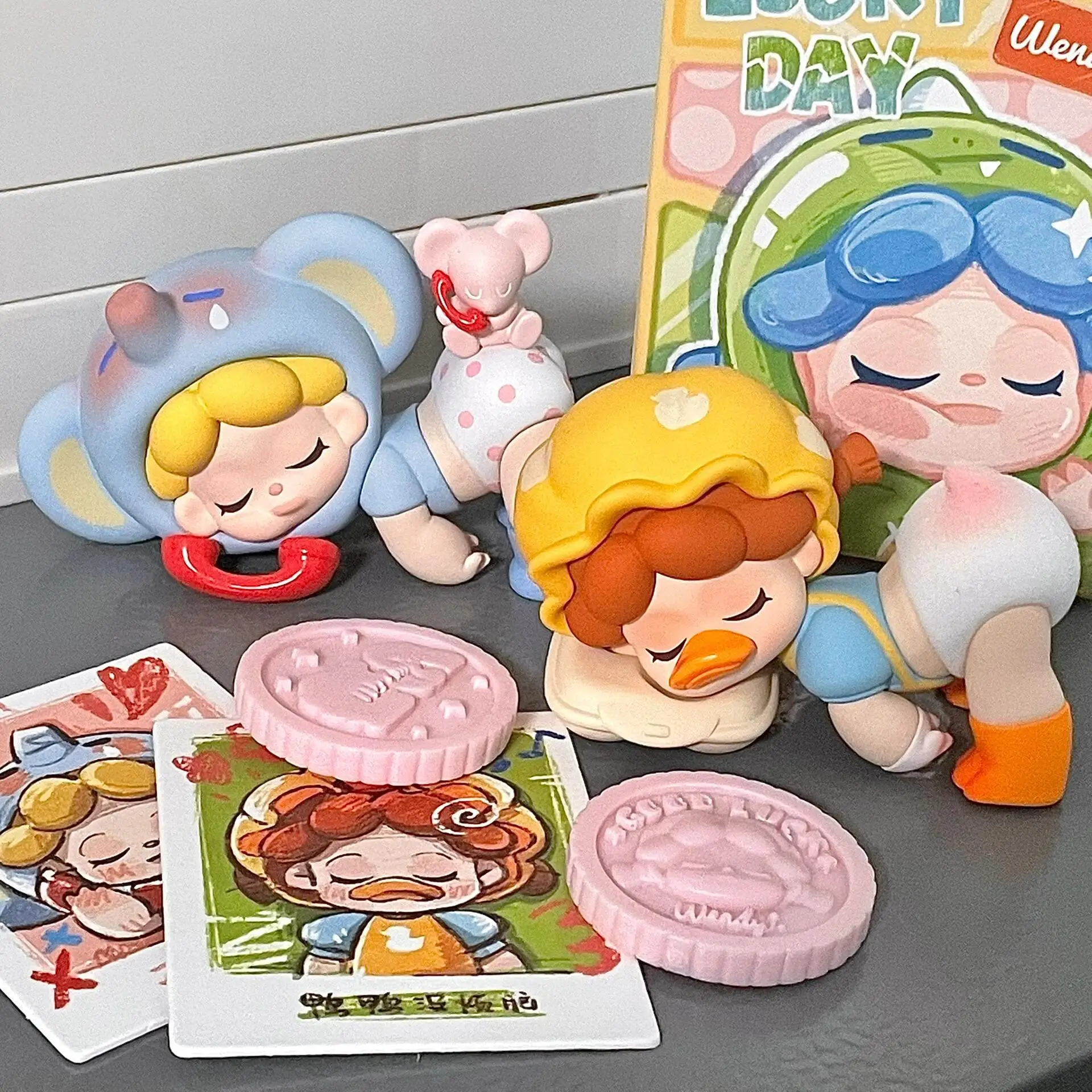 

Wendy 2nd Generation Today's Little Lucky Serie Blind Box TrendyToy Pendant Kawaii Vinyl Doll Mystery Box Surprise Ornament Gift
