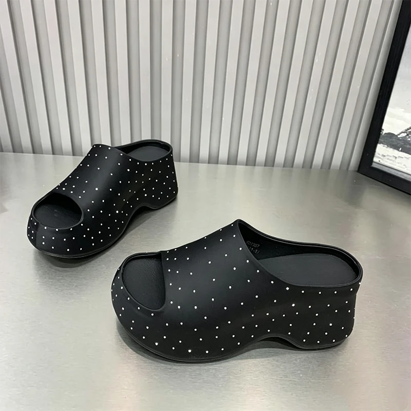 

Женские шлепанцы на платформе, летние сандалии с открытым носком, пляжная обувь, новинка 2026 года, спортивные прогулочные туфли, удобные вьетнамки, женские слайды