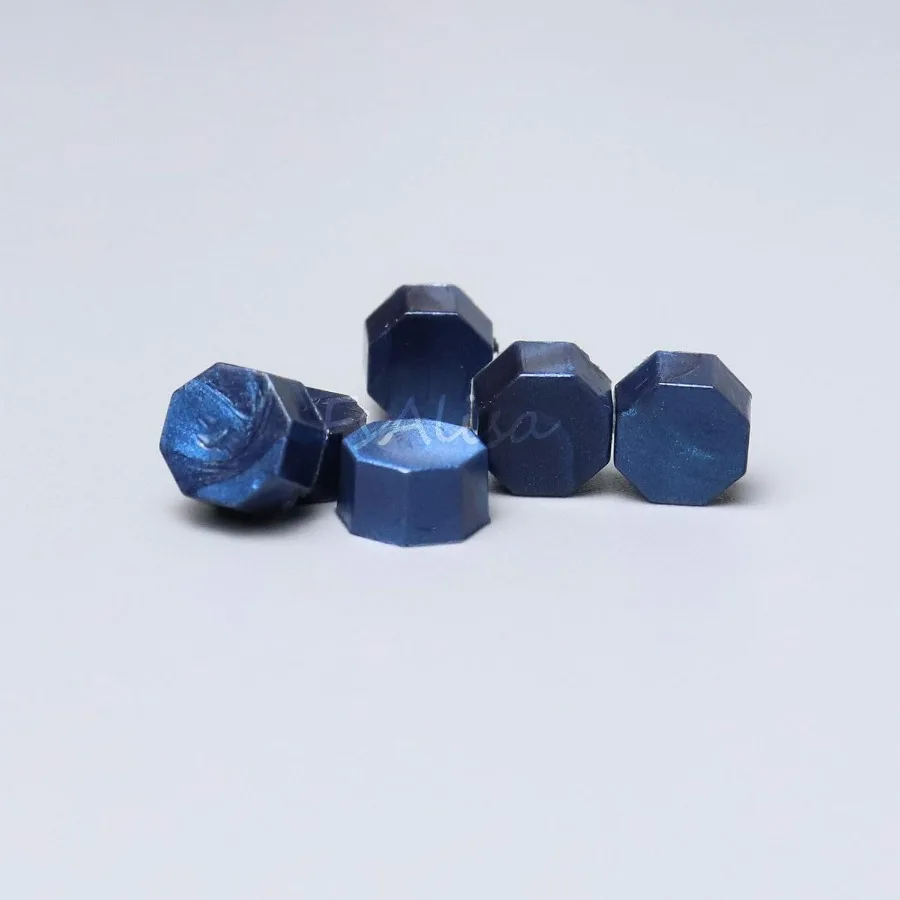 Wax Seal Beads 200pcs Octagon Wax Sealing Beads for Wax Stamp Sealing Perfect for Embellishment of Wedding Invitations Christma