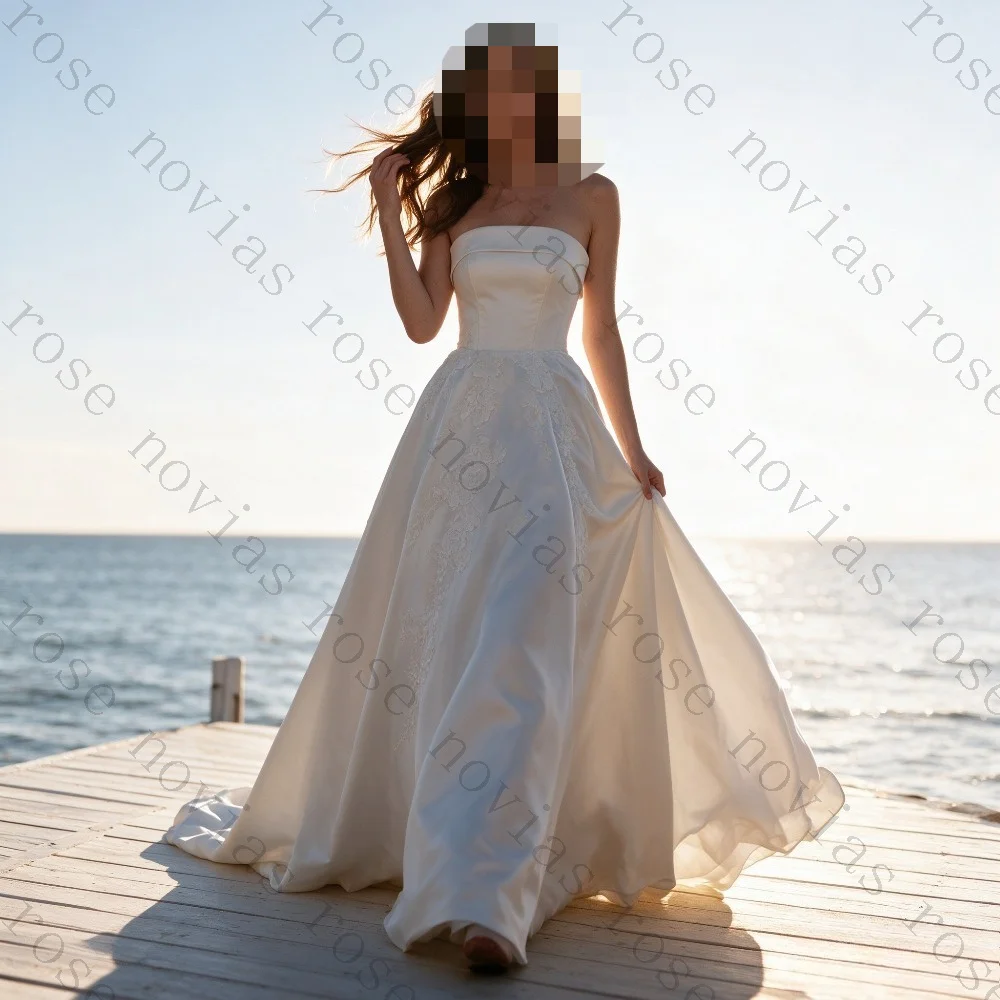 Customized 2026 Elegant Strapless Satin Wedding Dresseses White New A-line Lace Stickers Off Shoulder Bridal Gown Luxury Style