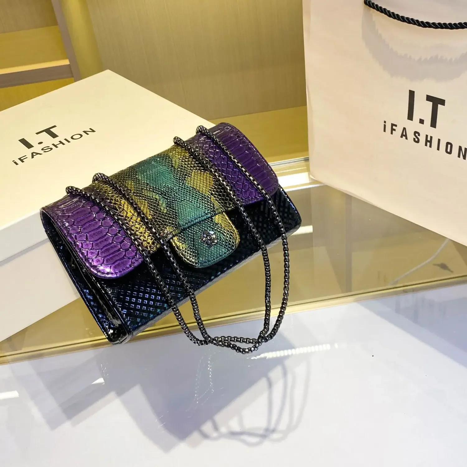 2024 gorący sprzedawca Feminina małe torby na ramię Crossbody dla kobiet modne torebki podróżne Casual torebka damska marki Messenger torby — zdjęcie 6