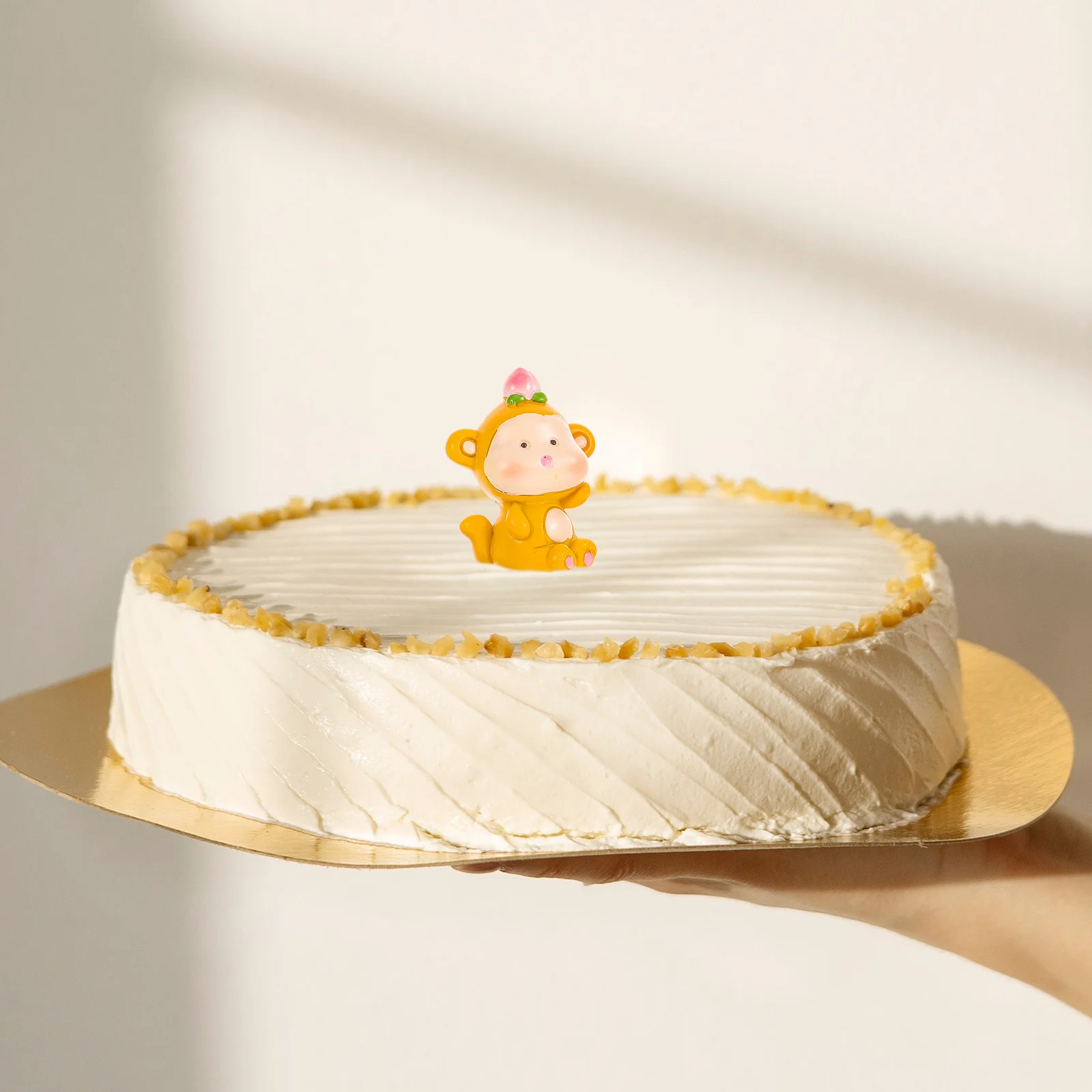 

3pcs Mini Cute Decorations Birthday Cake Ornament Supplies Resin Figurines Desktop Micro Landscape Party Cupcake Toppers