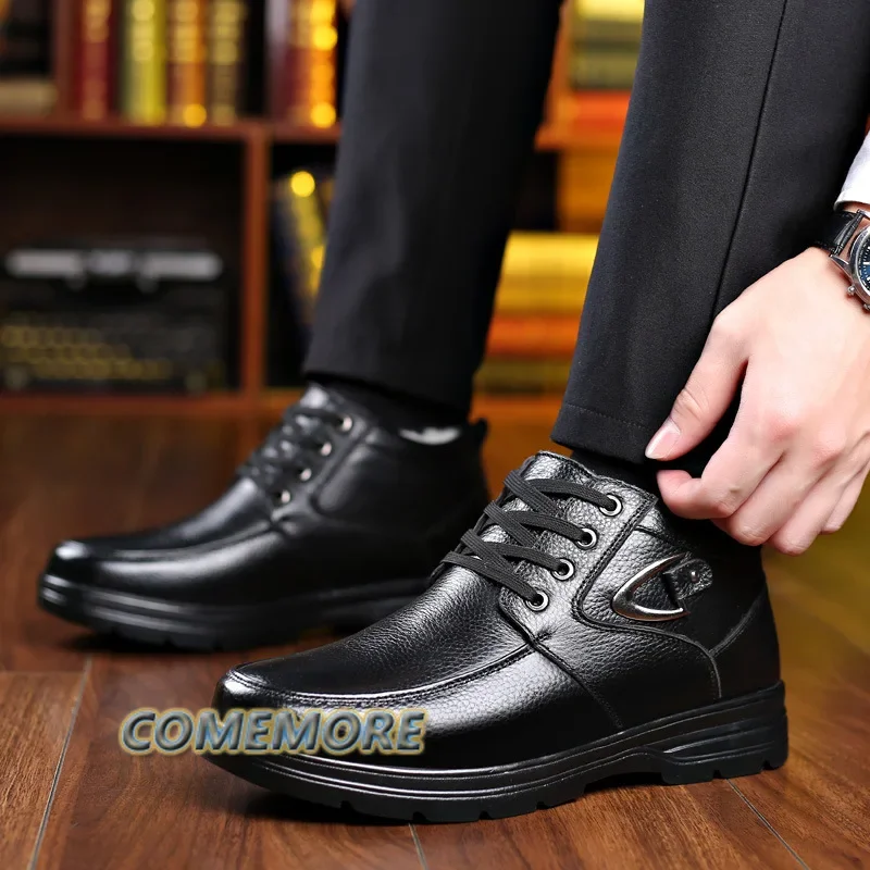 Men Autumn Winter New Warm Plush Thickened Boots Leather Shoes Waterproof Non-slip Ankle Boots Anti Slip Warm Casual Comfortable