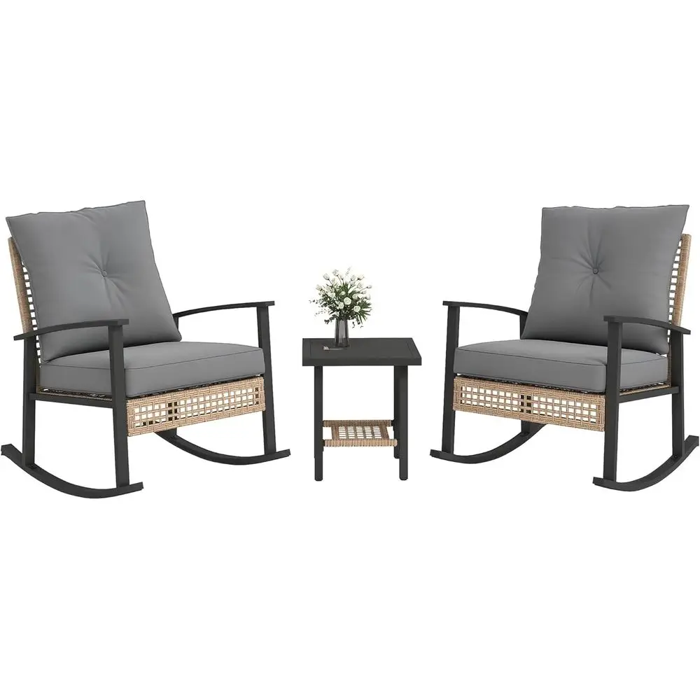 

Серый комплект для бистро из ротанга с 3 плетеными стульями и кофейным столиком для патио, балкона или сада