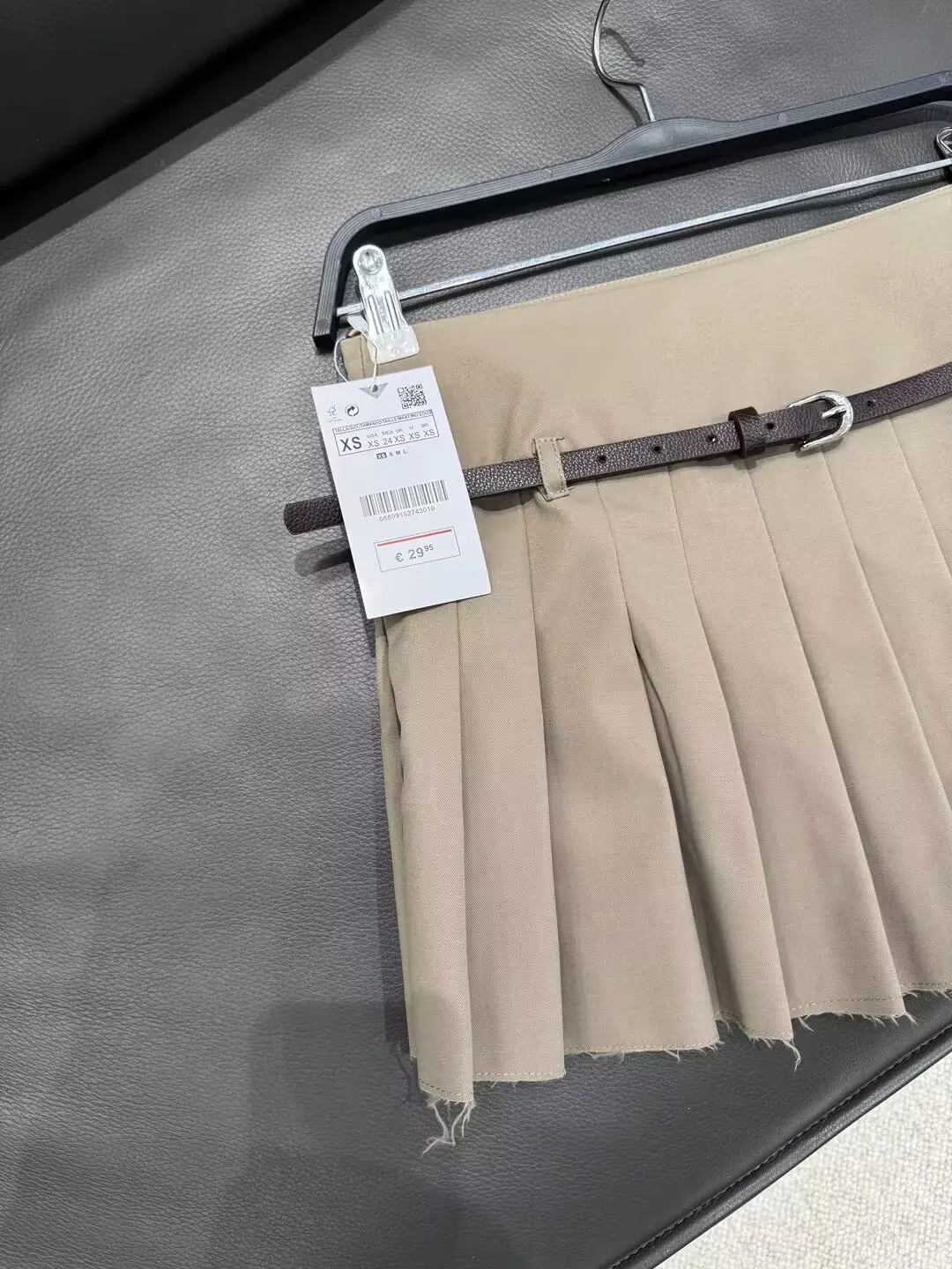 Mini jupe plissée chic et polyvalente pour femmes, mode décontractée, bande de taille, ligne A, taille haute, vintage, nouveau, 2024