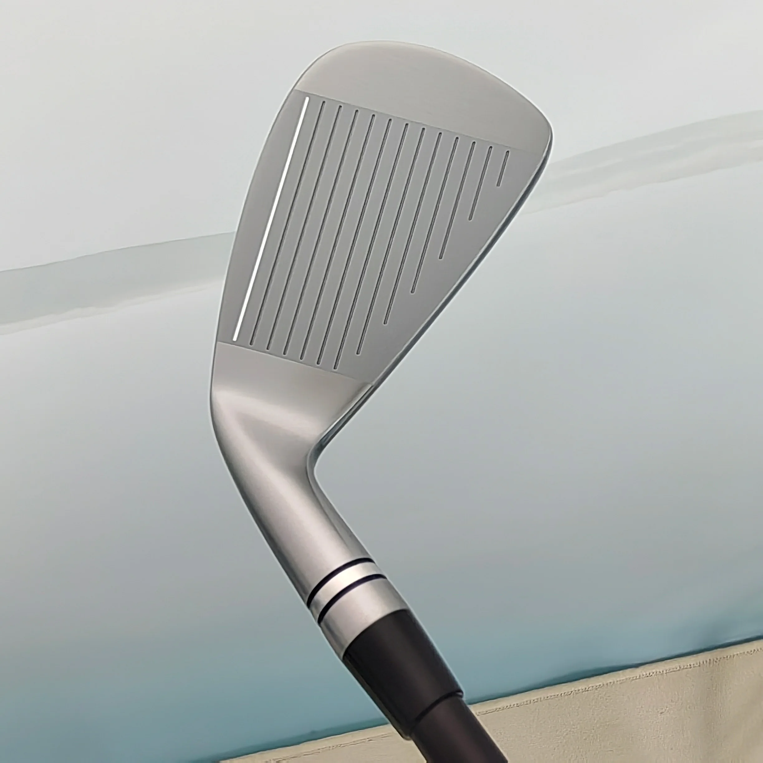 Golf Édition Limitée # 7 fers, nouvel aide à l'entraînement au golf pour le développement de précision et de swing, droitier.