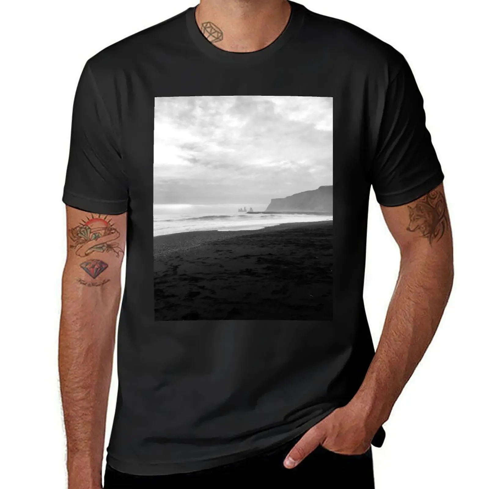 View from Vík beach T-Shirt vintage blacks sublime customs design your own men graphic t shirts