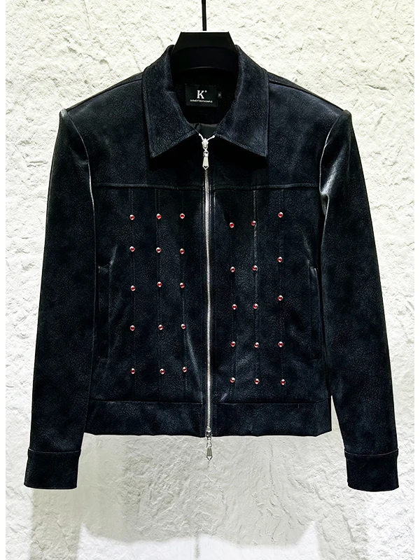 الرجال 2025 الخريف شخصية جديدة 2 قطعة موضة مطرز مشرق الأحجار الكريمة فو سترات من الجلد الرجال بولي بنطال بنطال جلدي أطقم سترات